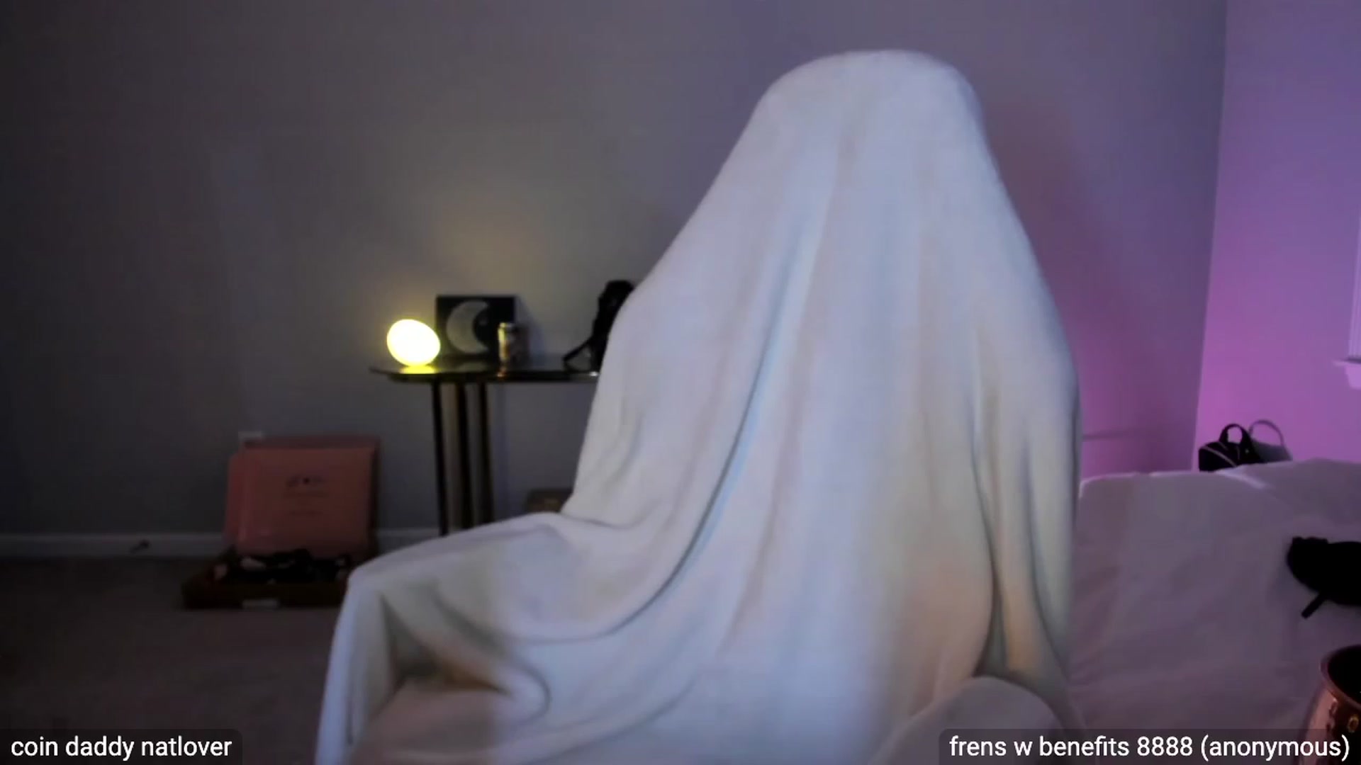 Gallery image thumbnail from daisypi3's myfreecams stream on, 05/08/2023, 11:31 image 2 of 20