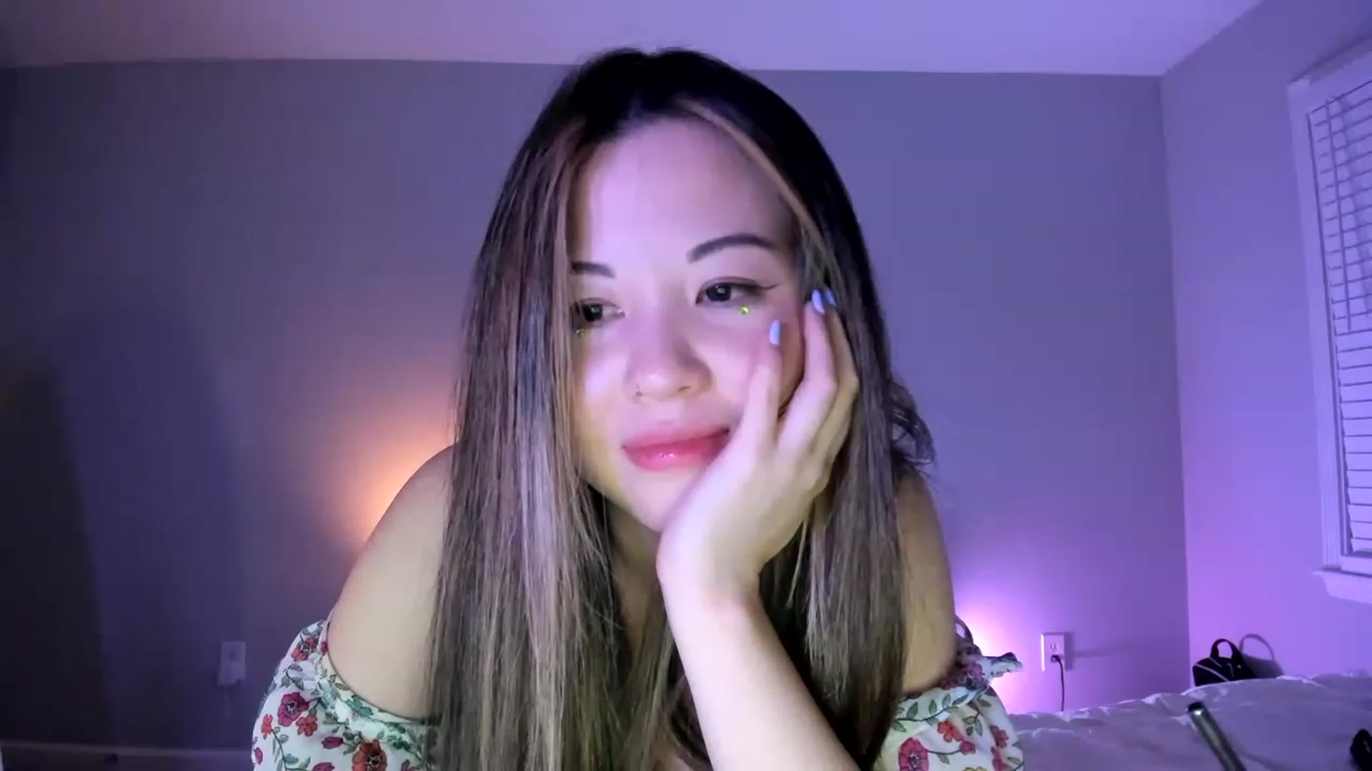Gallery image thumbnail from daisyy_'s myfreecams stream on, 05/14/2023, 08:33 image 11 of 20