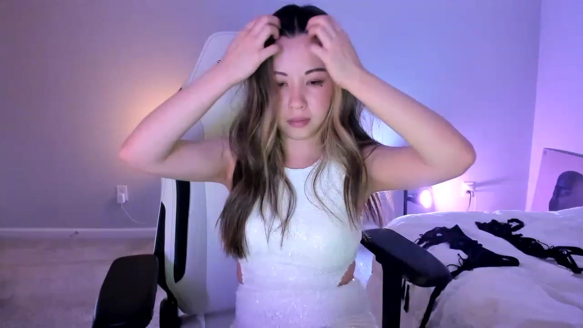 Gallery image thumbnail from daisyy_'s myfreecams stream on, 05/20/2023, 06:28 image 17 of 20