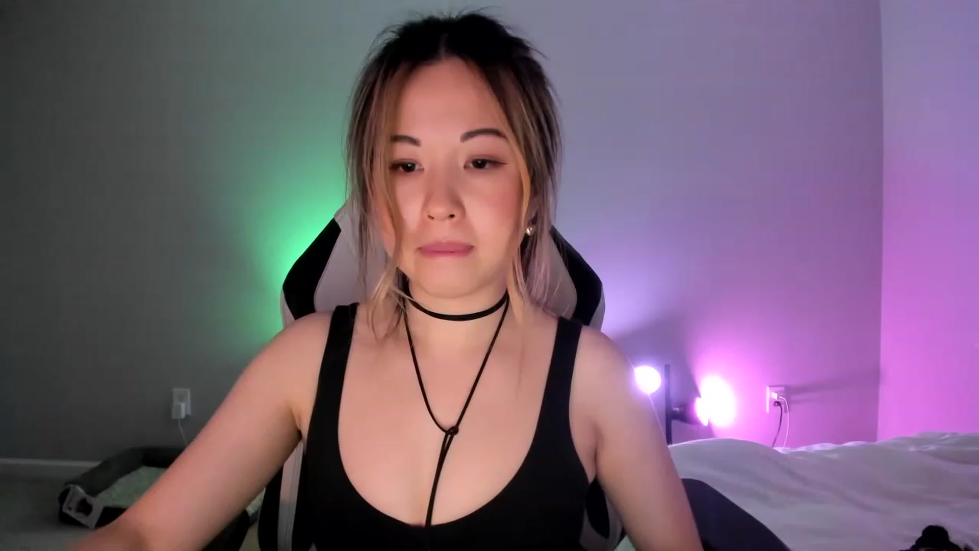Gallery image thumbnail from daisyy_'s myfreecams stream on, 06/01/2023, 05:18 image 12 of 20