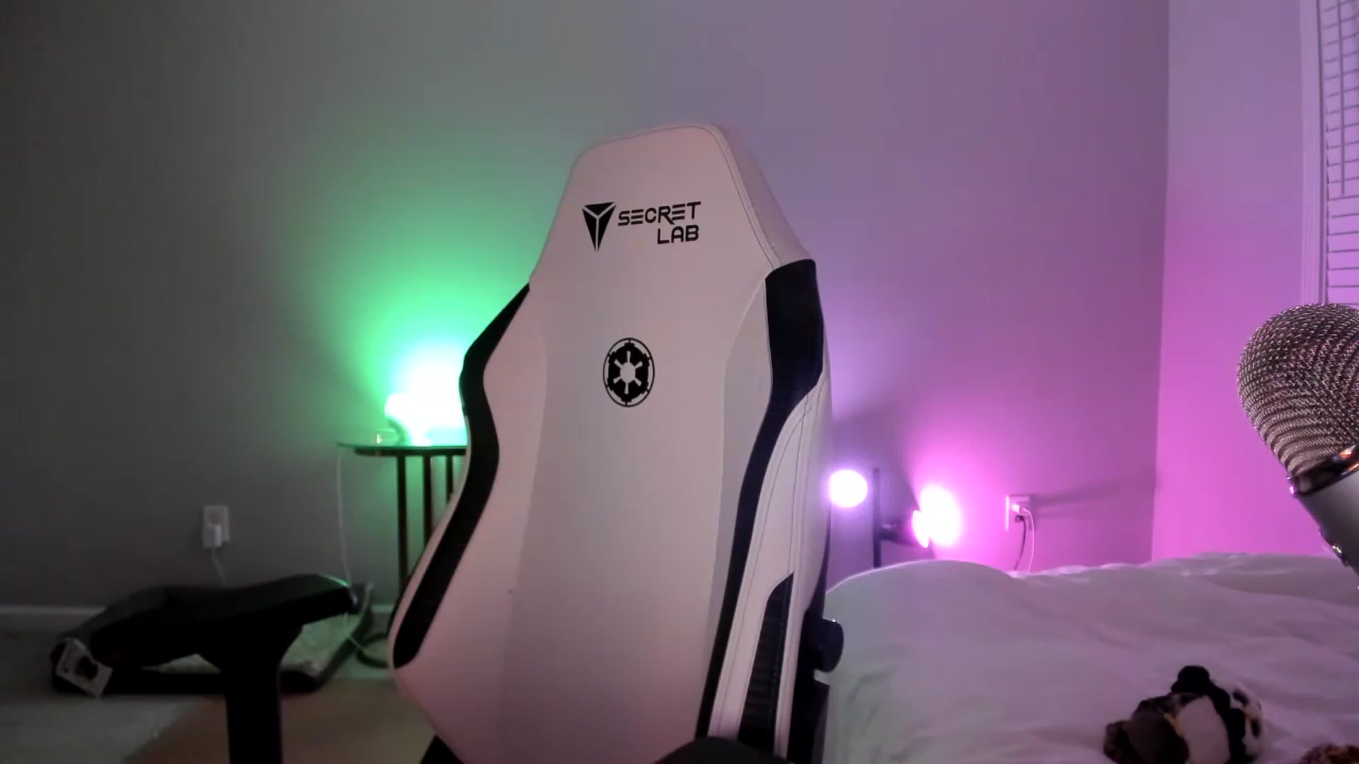 Gallery image thumbnail from daisyy_'s myfreecams stream on, 06/01/2023, 09:42 image 6 of 20