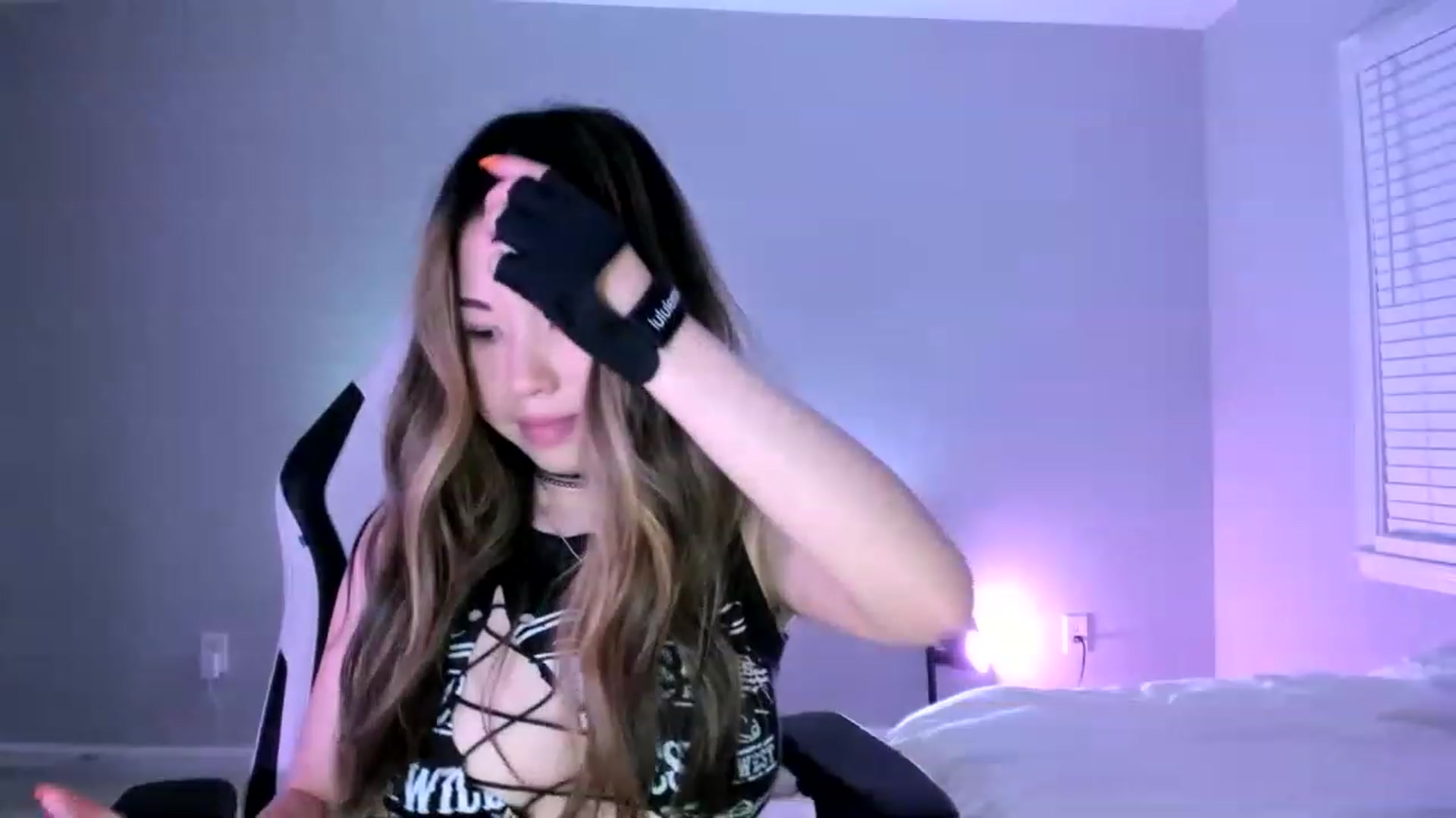 Gallery image thumbnail from daisyy_'s myfreecams stream on, 06/03/2023, 05:01 image 7 of 20