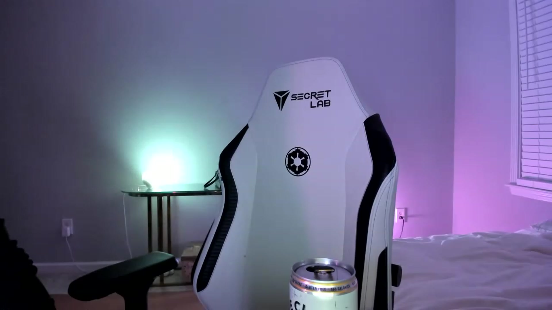 Gallery image thumbnail from daisyy_'s myfreecams stream on, 06/03/2023, 07:26 image 2 of 20