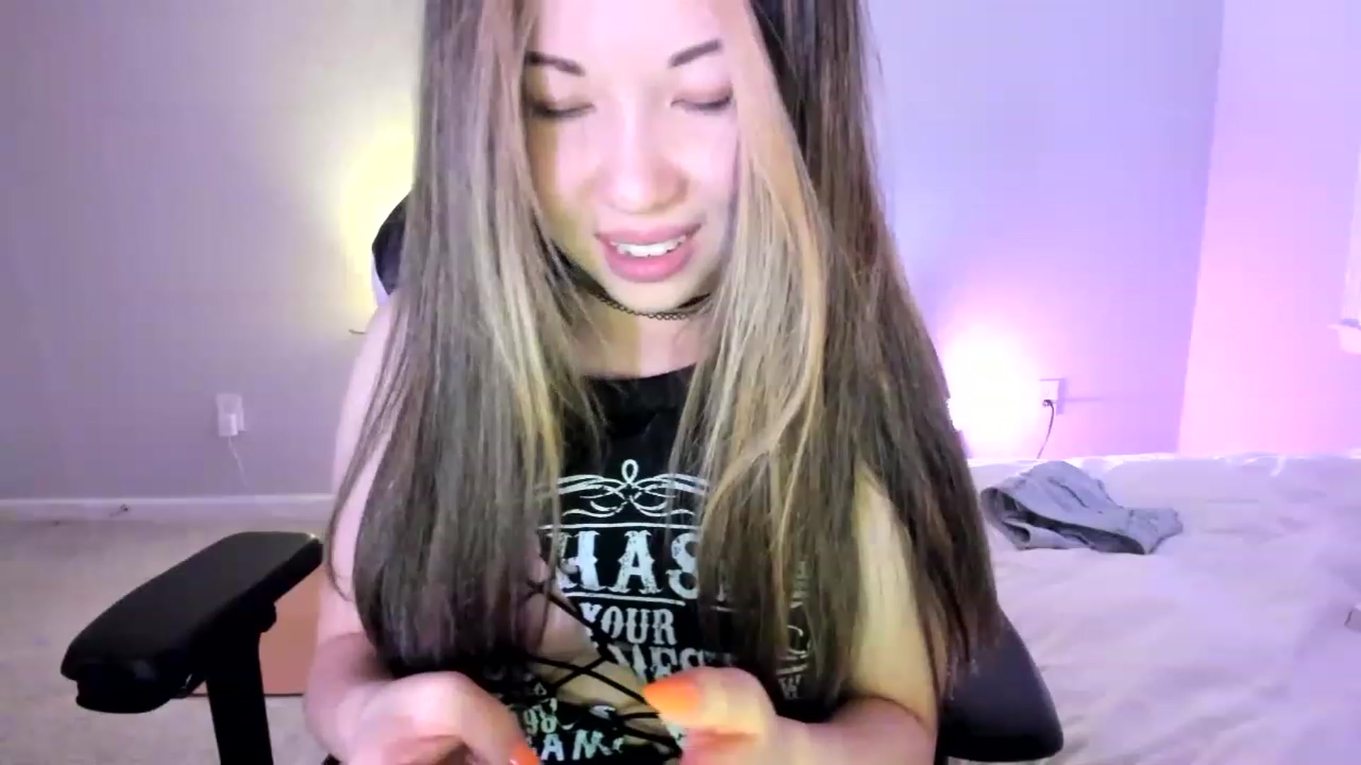 Gallery image thumbnail from daisyy_'s myfreecams stream on, 06/04/2023, 10:02 image 3 of 20