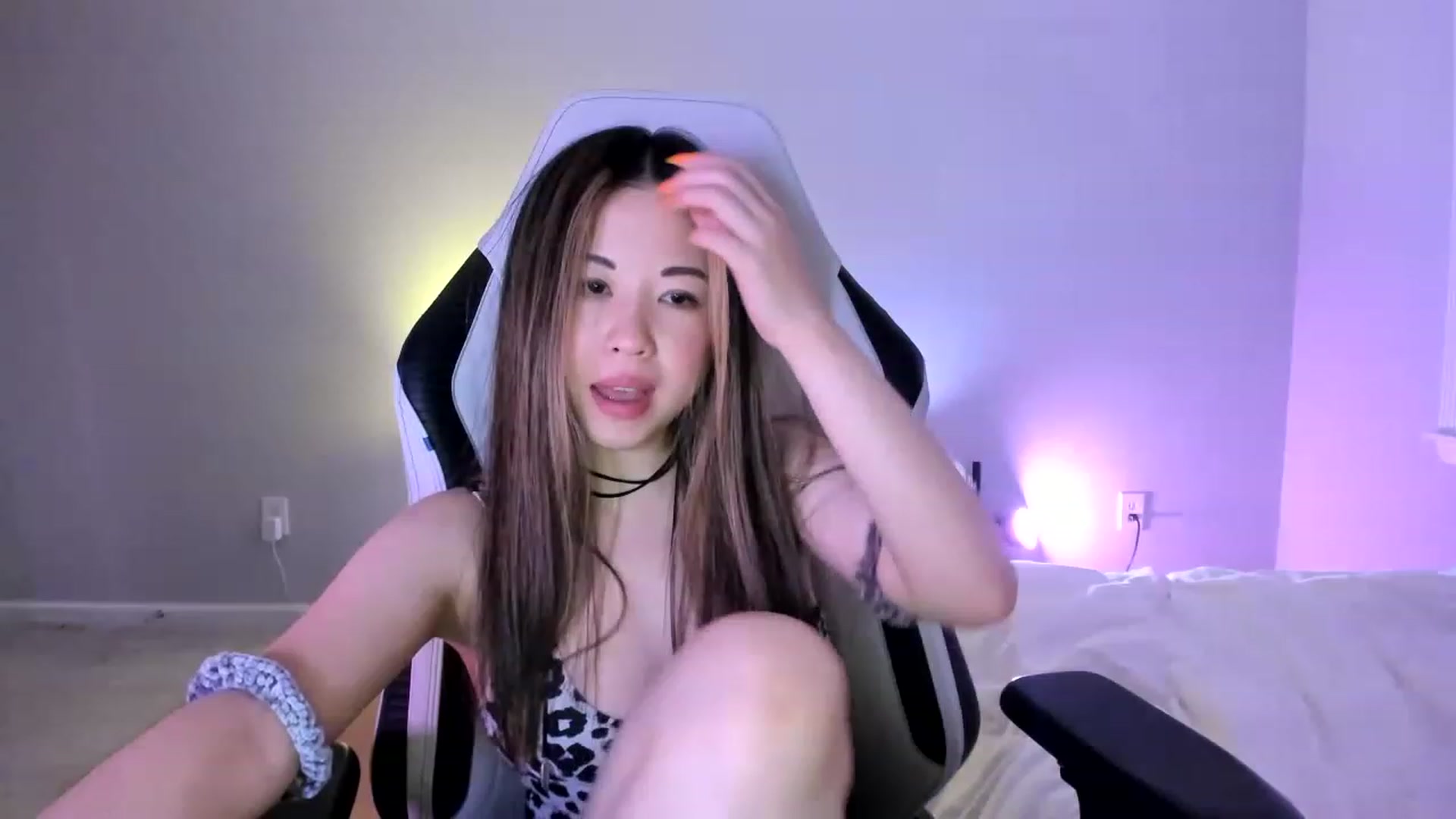 Gallery image thumbnail from daisyy_'s myfreecams stream on, 06/05/2023, 01:37 image 17 of 20