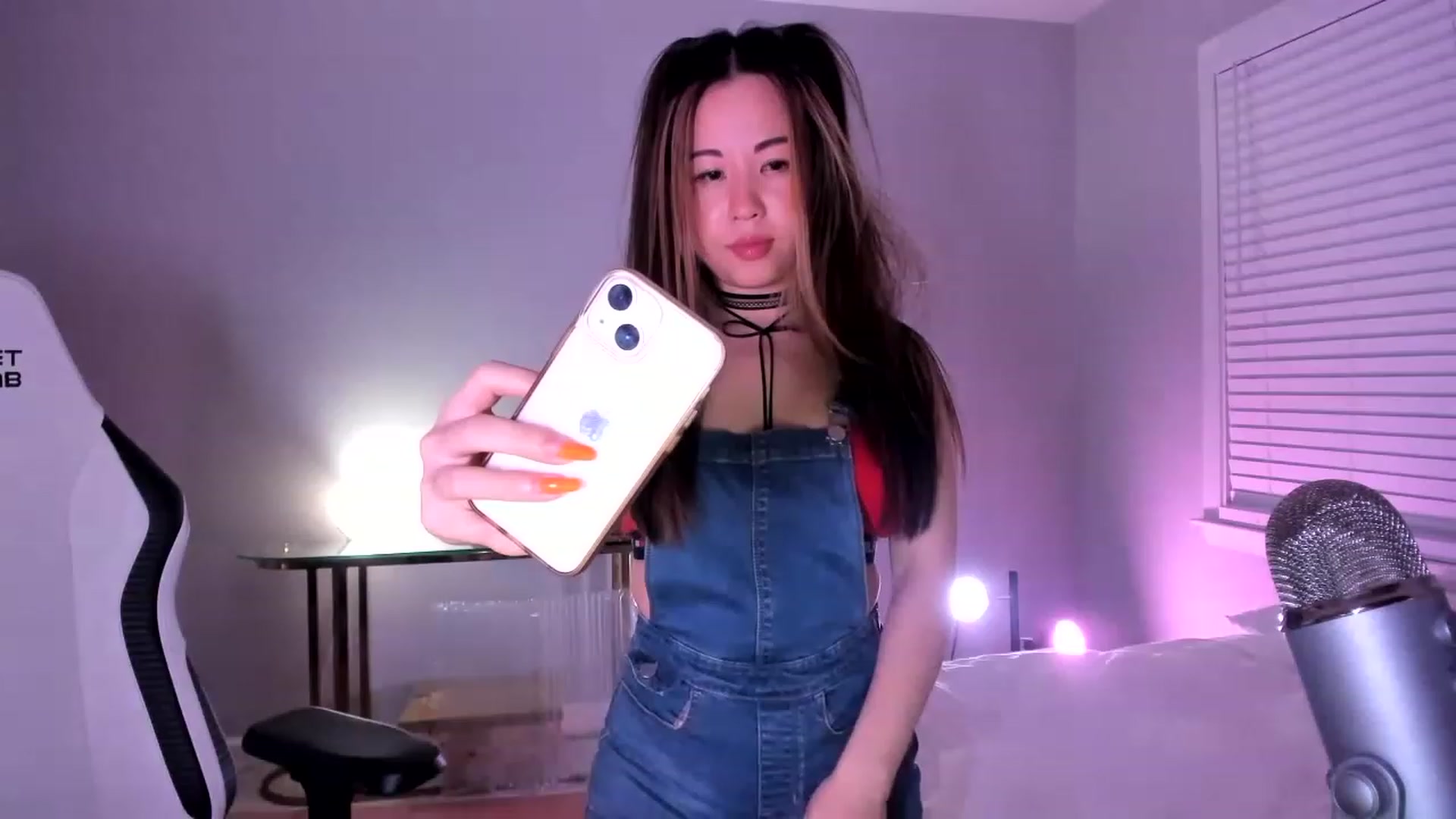 Gallery image thumbnail from daisyy_'s myfreecams stream on, 06/20/2023, 04:02 image 1 of 20