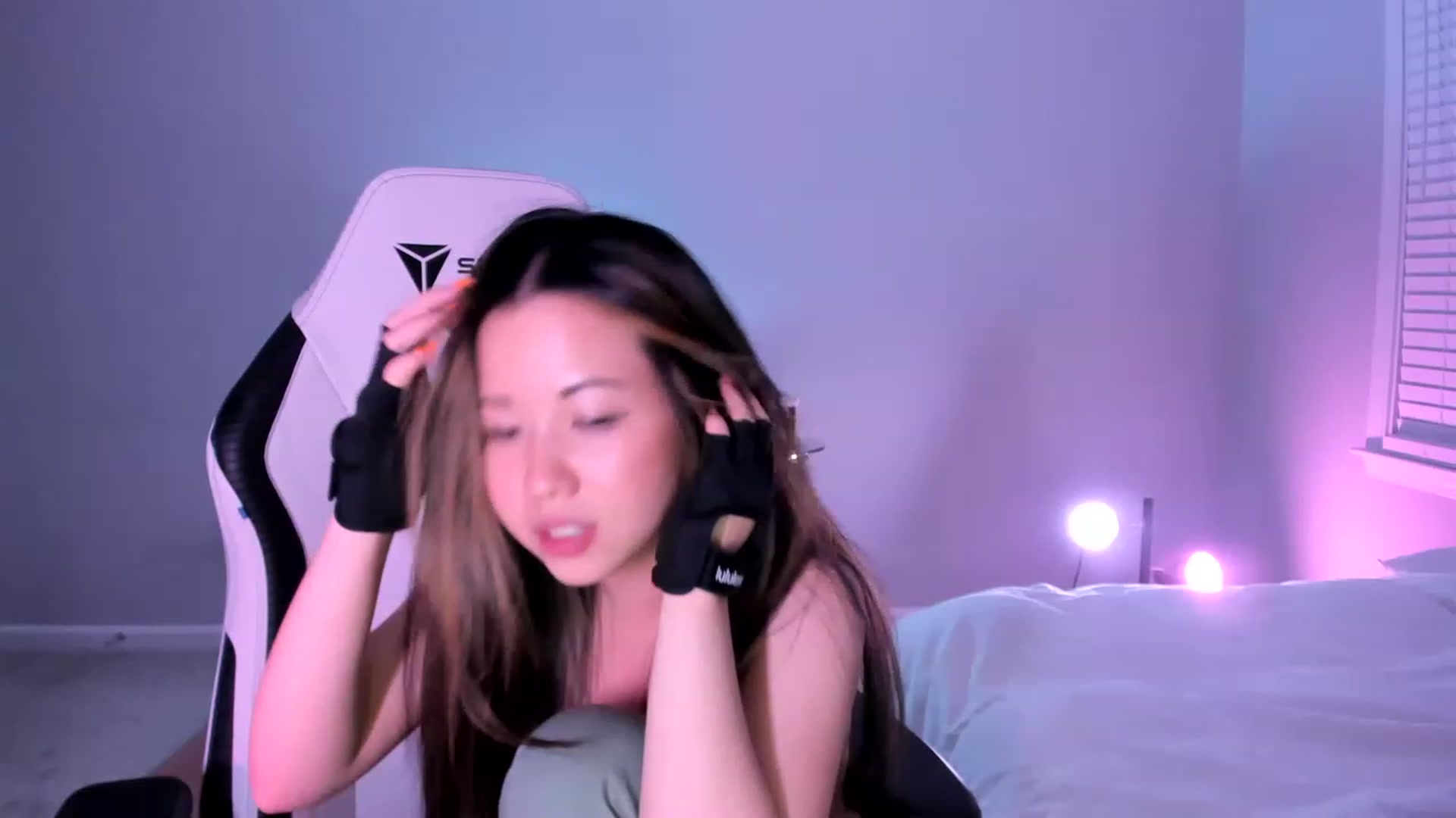 Gallery image thumbnail from daisyy_'s myfreecams stream on, 06/21/2023, 09:35 image 20 of 20