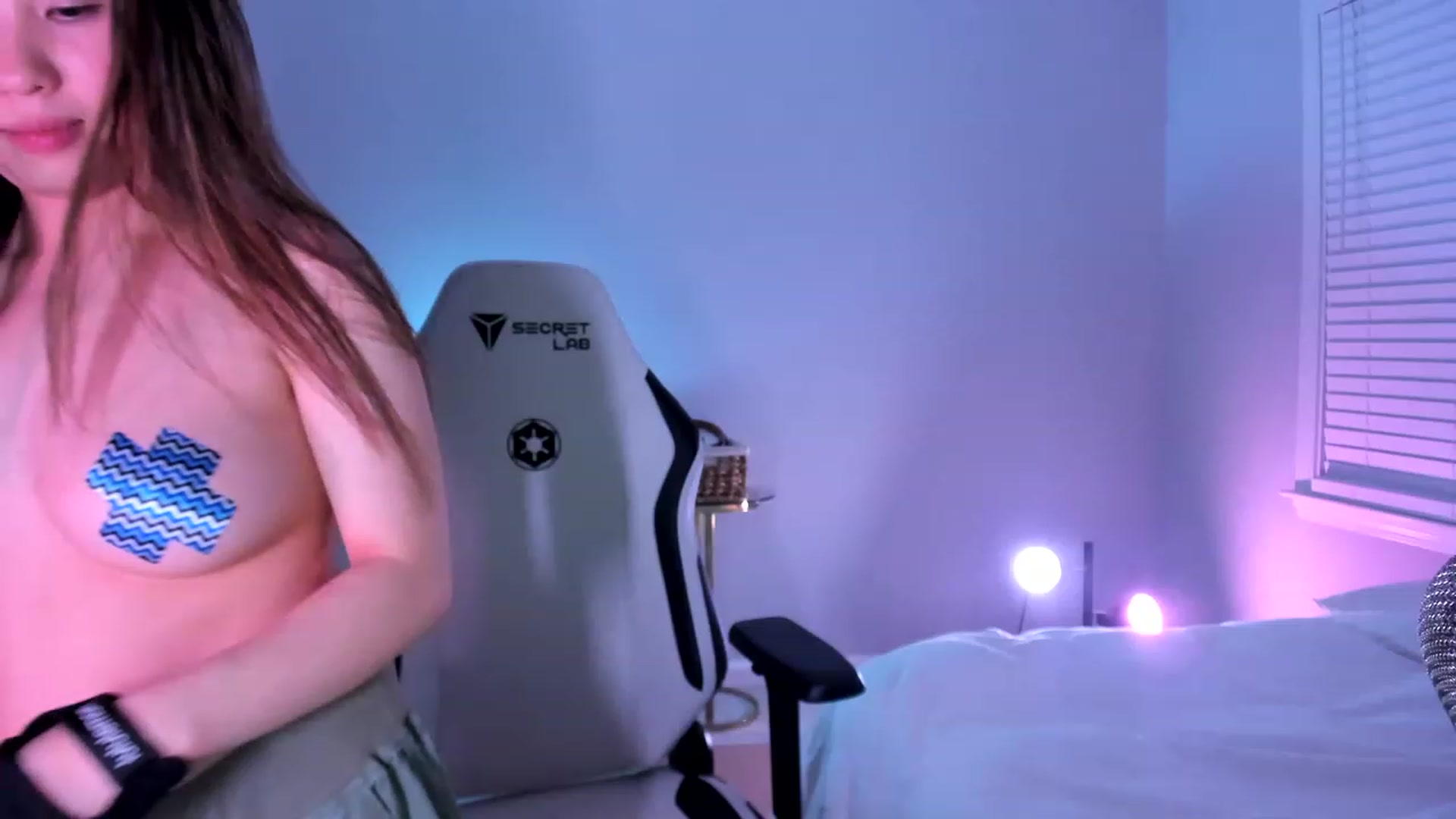 Gallery image thumbnail from daisyy_'s myfreecams stream on, 06/21/2023, 09:35 image 3 of 20