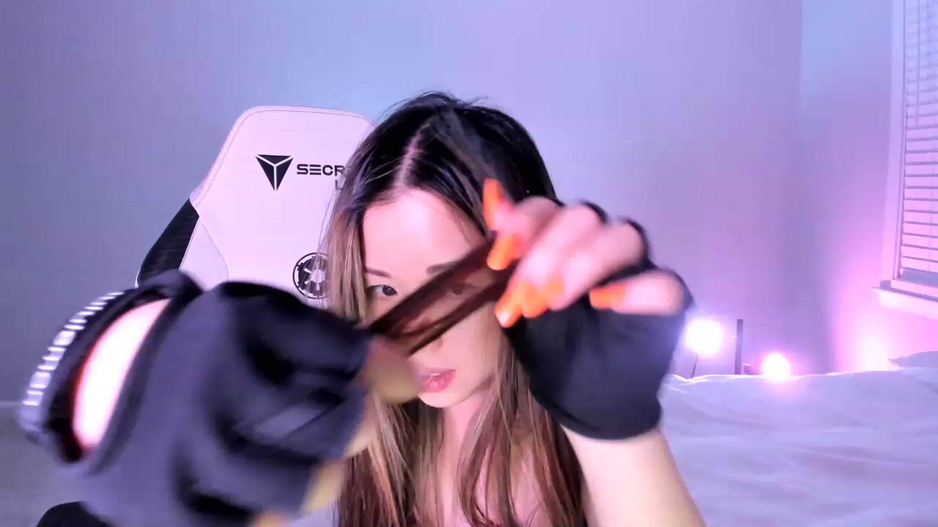 Gallery image thumbnail from daisyy_'s myfreecams stream on, 06/21/2023, 09:35 image 19 of 20