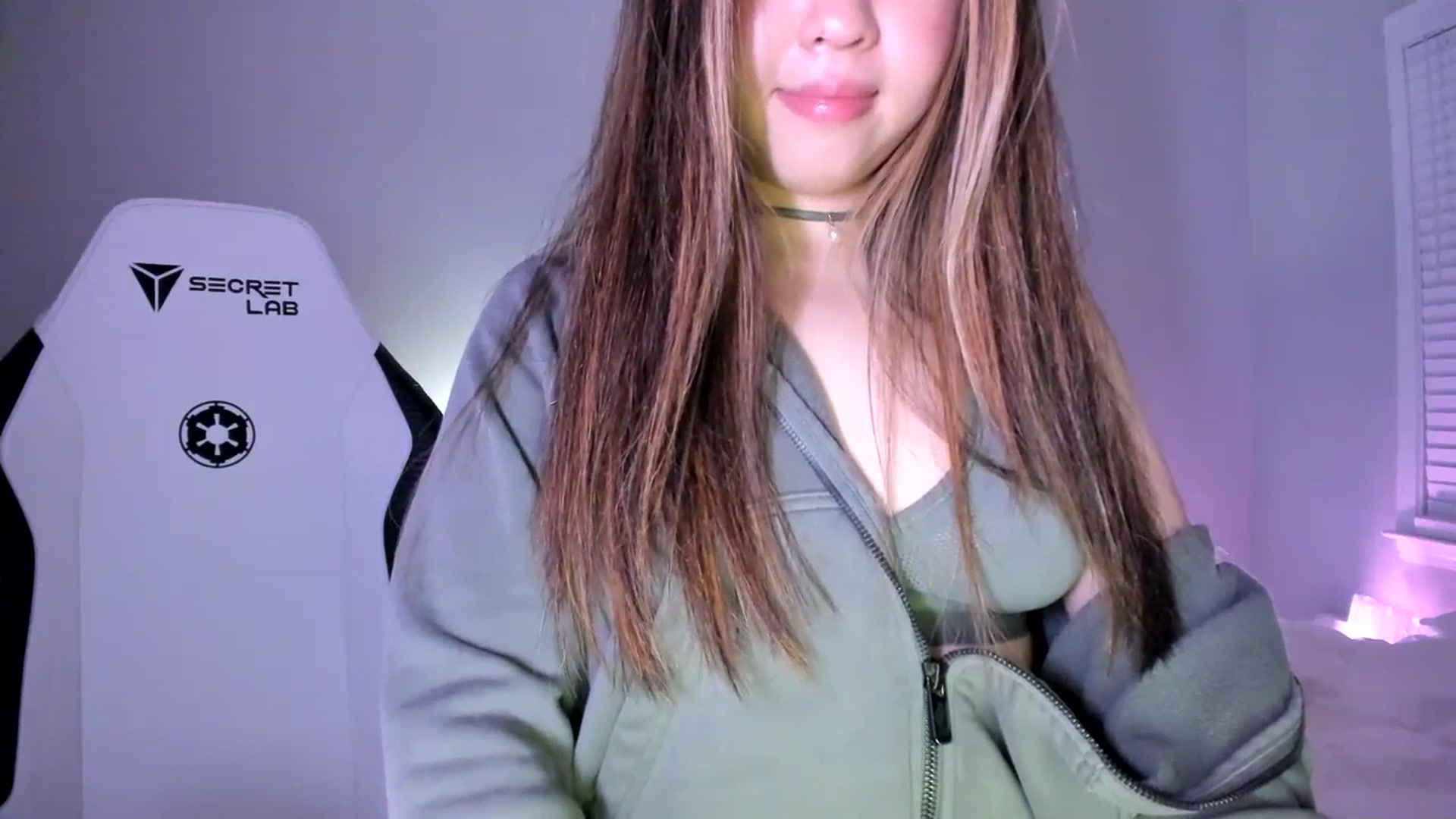 Gallery image thumbnail from daisyy_'s myfreecams stream on, 07/09/2023, 05:21 image 10 of 20