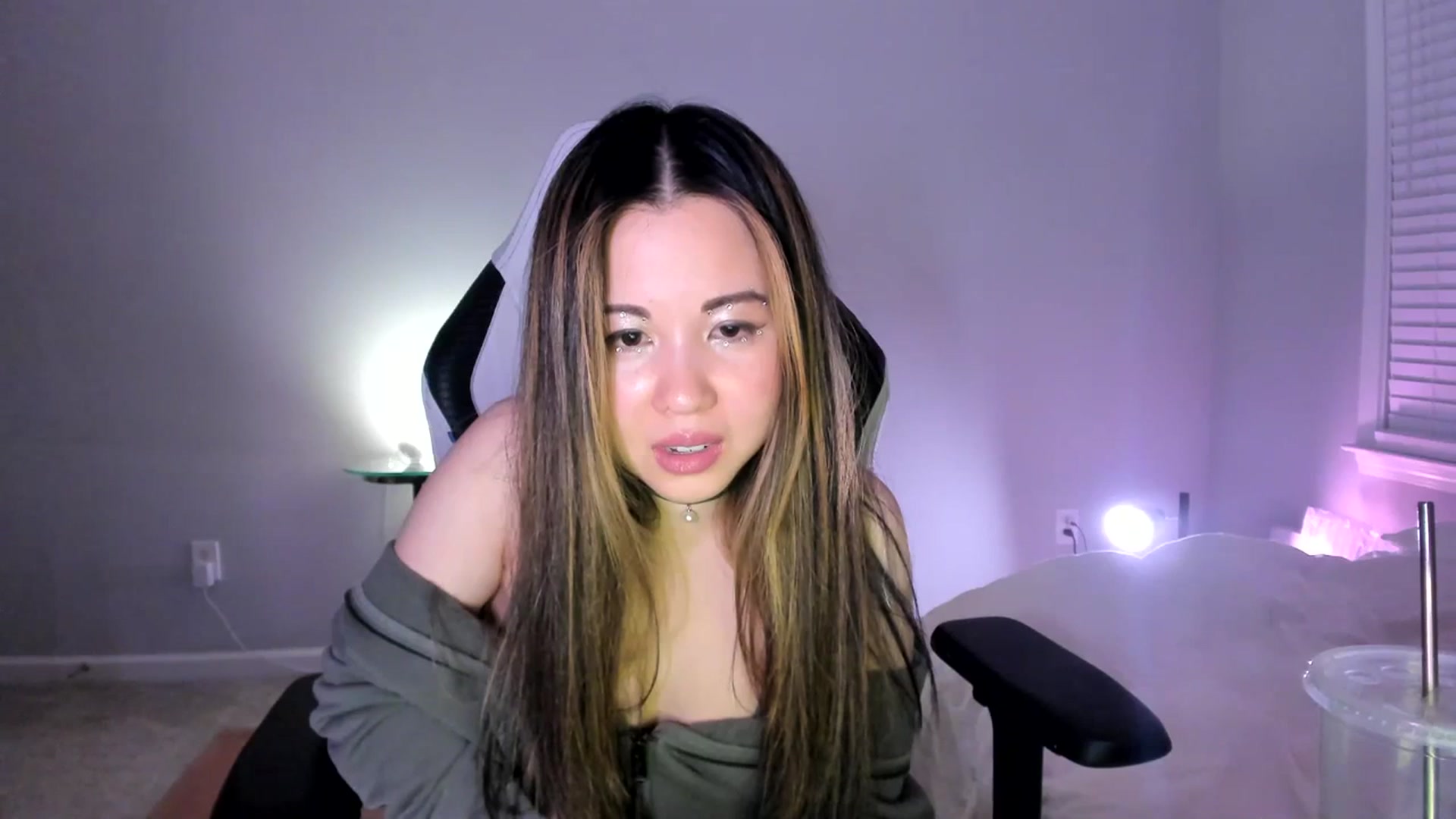 Gallery image thumbnail from daisyy_'s myfreecams stream on, 07/09/2023, 07:47 image 2 of 20
