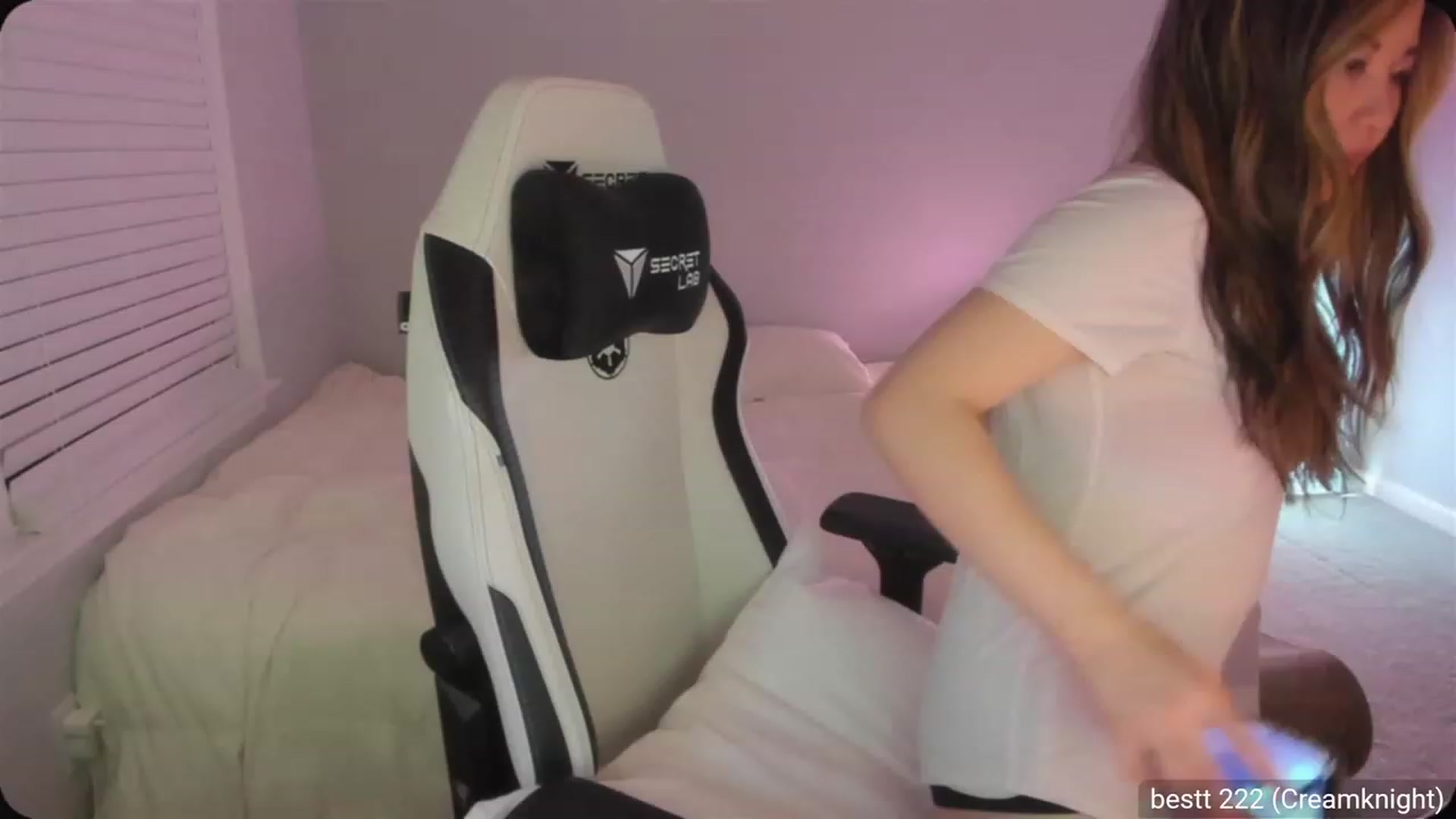 Gallery image thumbnail from daisyy_'s myfreecams stream on, 07/18/2023, 04:27 image 1 of 20