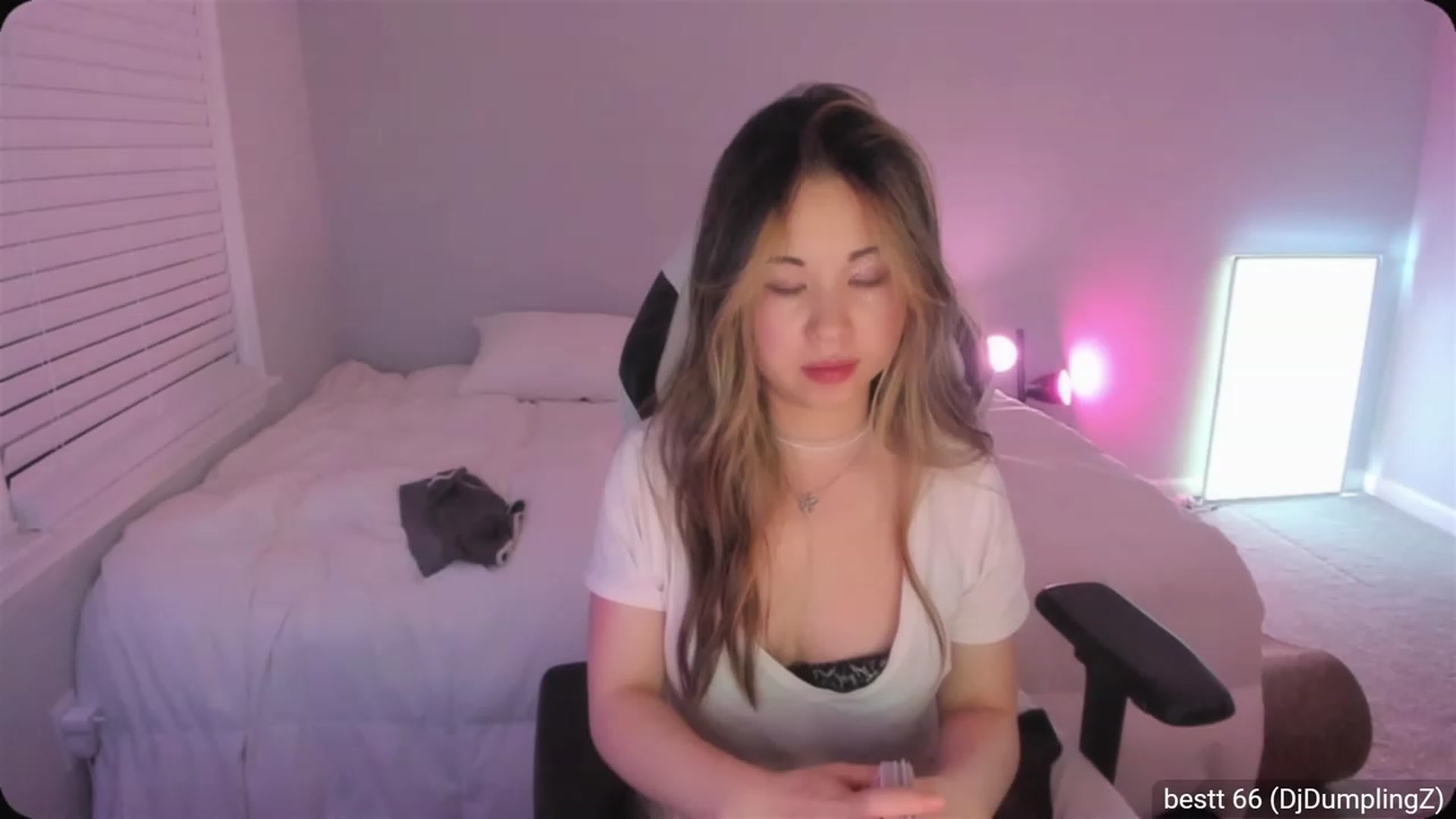 Gallery image thumbnail from daisyy_'s myfreecams stream on, 07/18/2023, 07:28 image 1 of 20