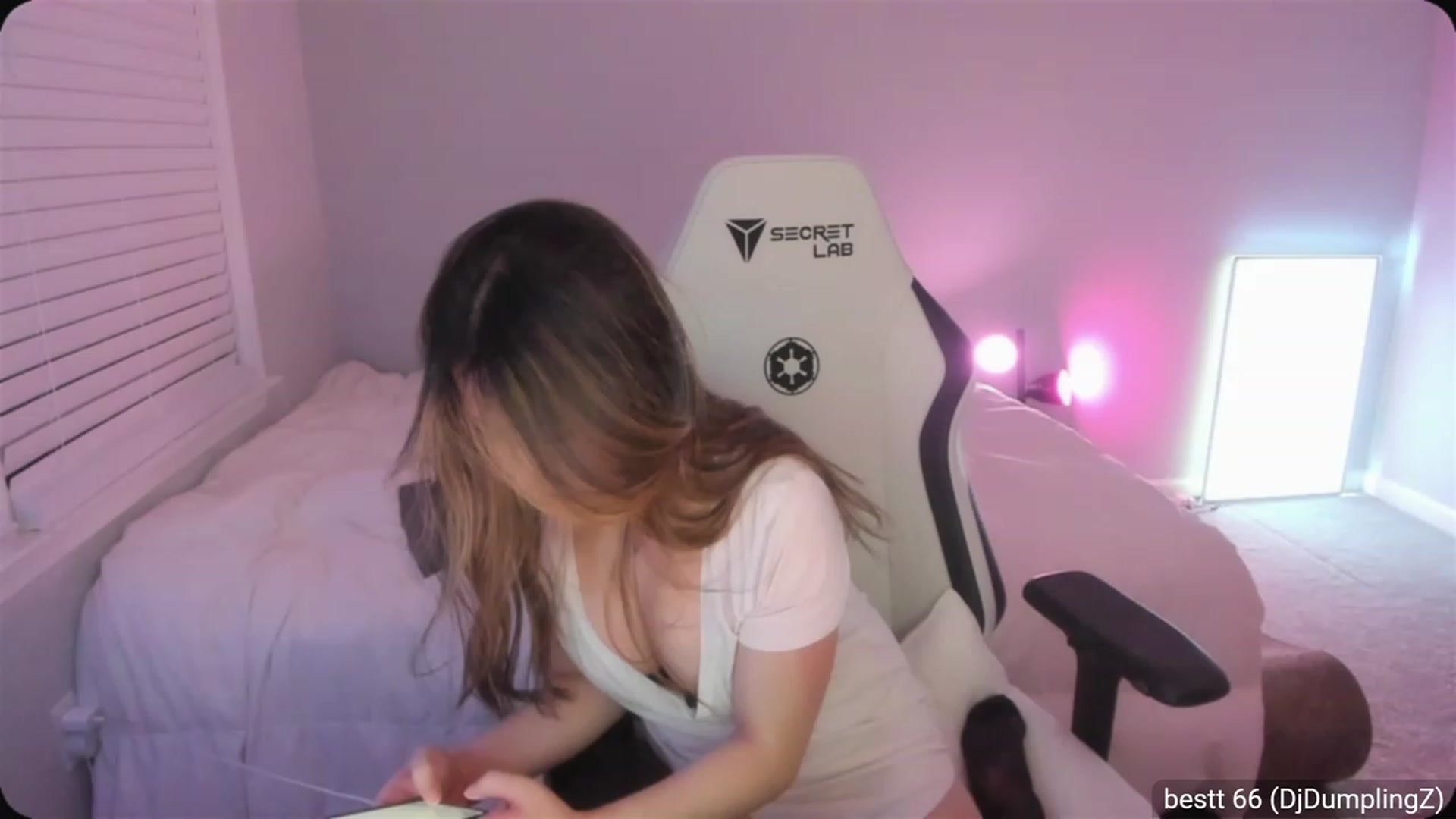 Gallery image thumbnail from daisyy_'s myfreecams stream on, 07/18/2023, 07:28 image 2 of 20