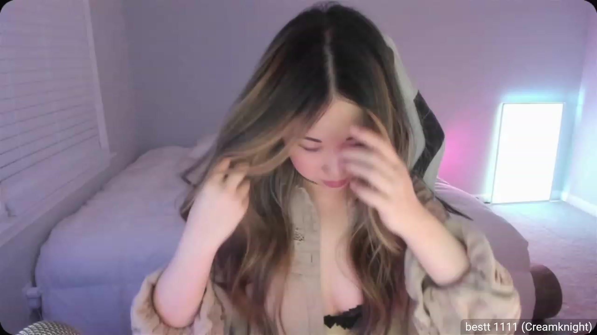 Gallery image thumbnail from daisyy_'s myfreecams stream on, 07/19/2023, 03:52 image 10 of 20