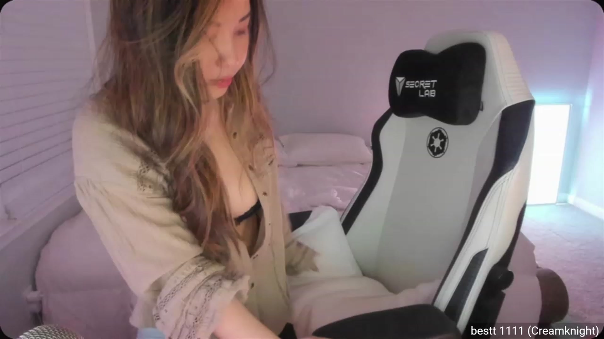 Gallery image thumbnail from daisyy_'s myfreecams stream on, 07/19/2023, 03:52 image 8 of 20