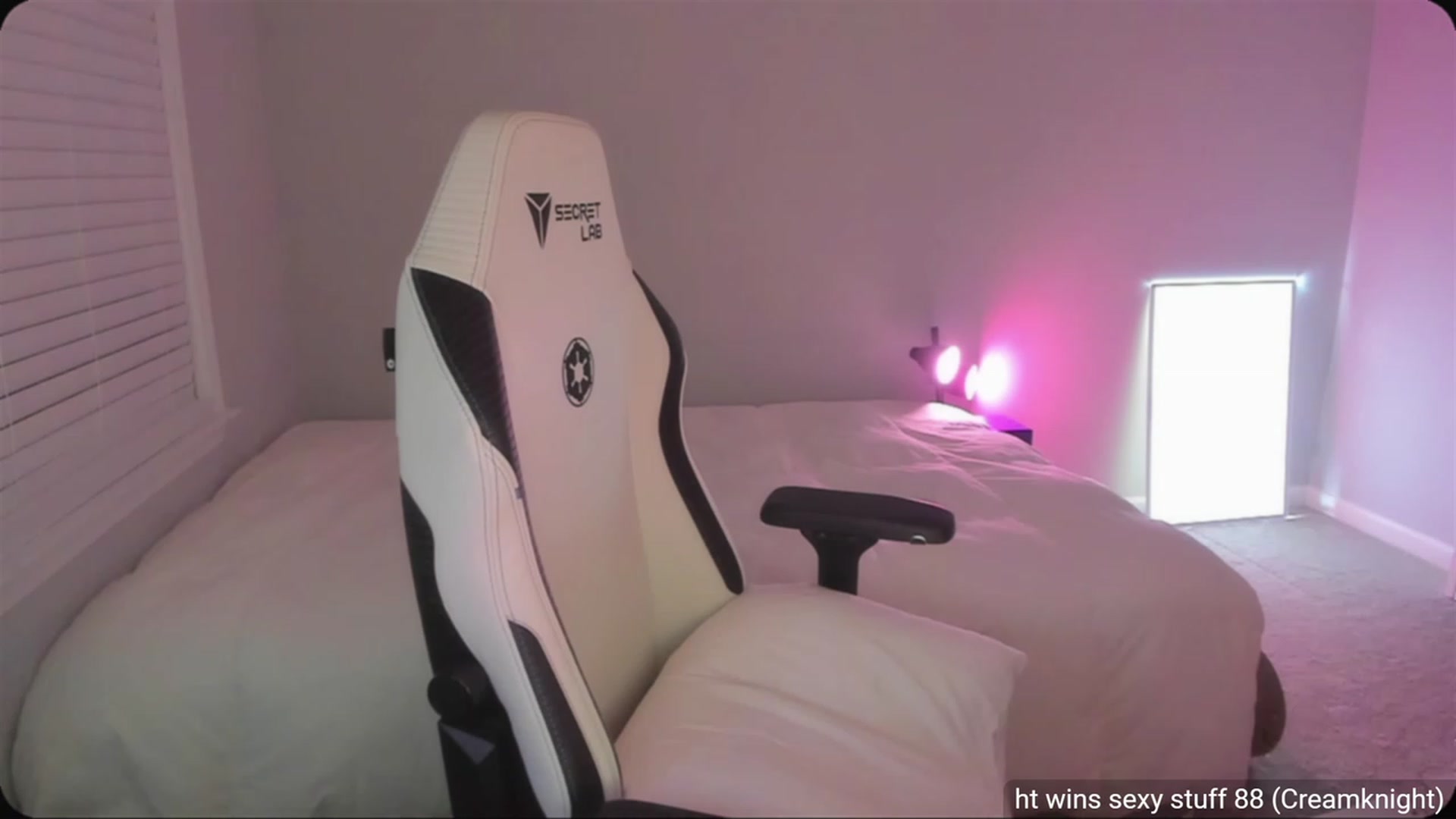 Gallery image thumbnail from daisyy_'s myfreecams stream on, 07/22/2023, 05:54 image 8 of 20