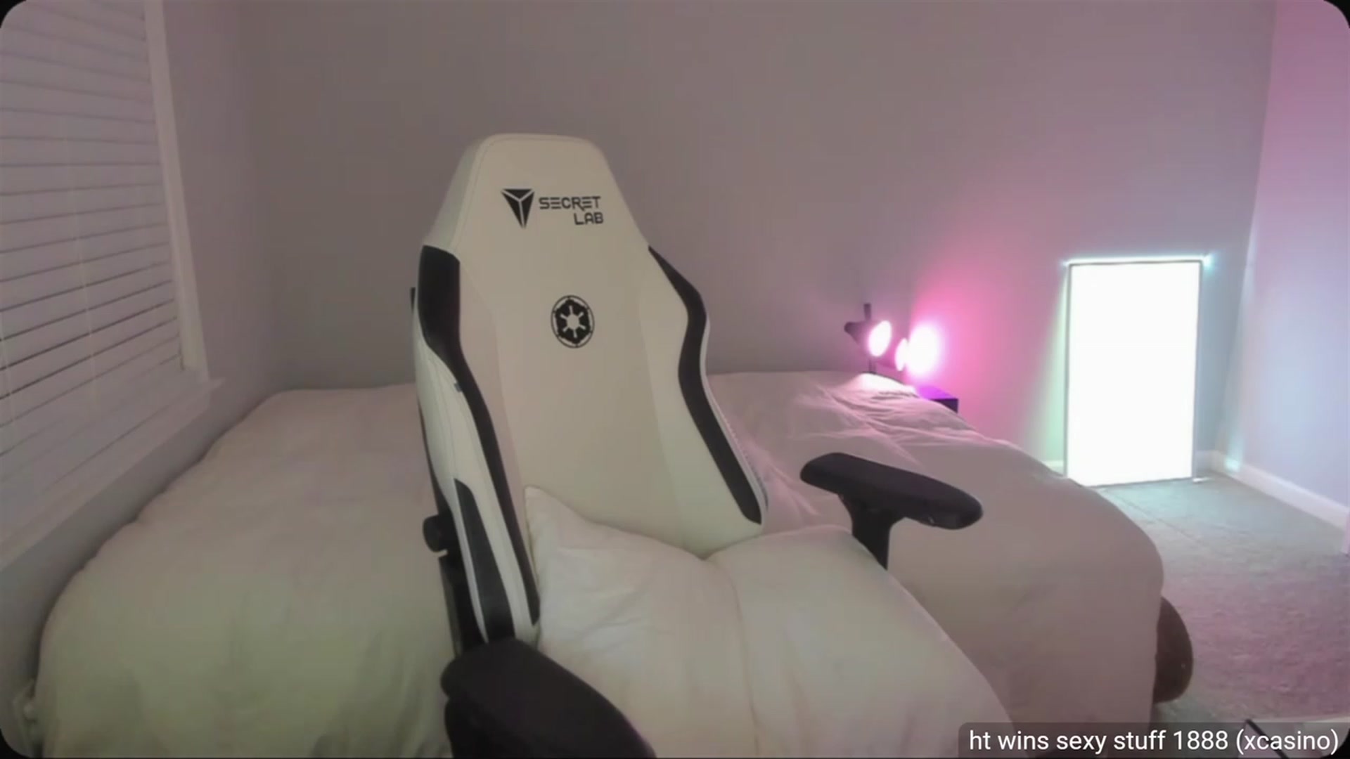 Gallery image thumbnail from daisyy_'s myfreecams stream on, 07/22/2023, 05:54 image 19 of 20