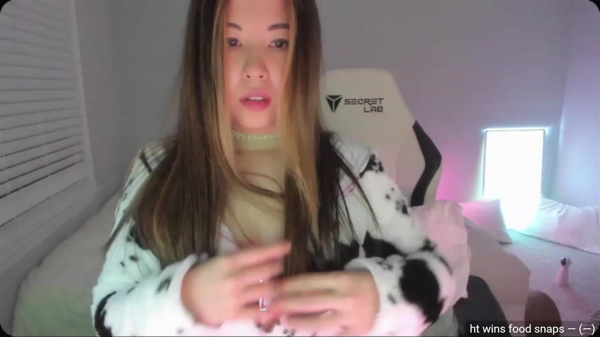 Gallery image thumbnail from daisyy_'s myfreecams stream on, 07/27/2023, 02:22 image 4 of 20