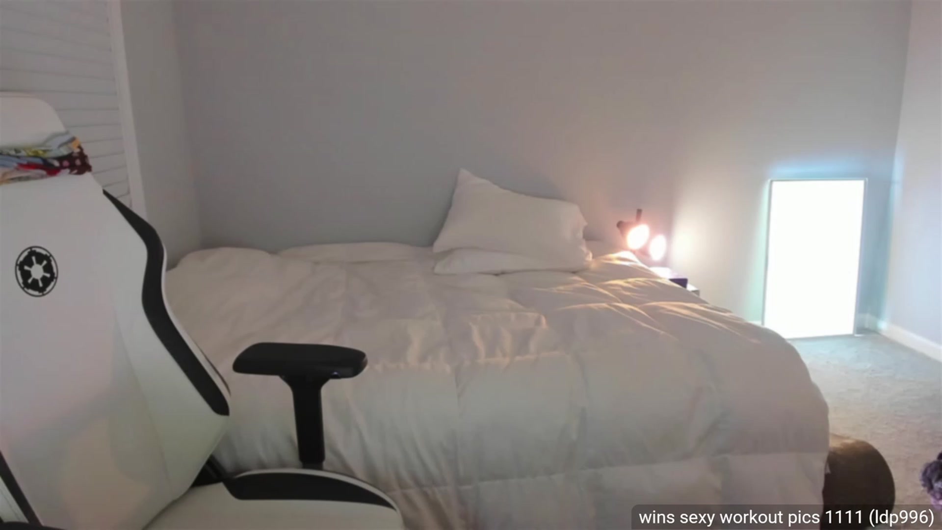 Gallery image thumbnail from daisyy_'s myfreecams stream on, 08/05/2023, 04:58 image 2 of 20