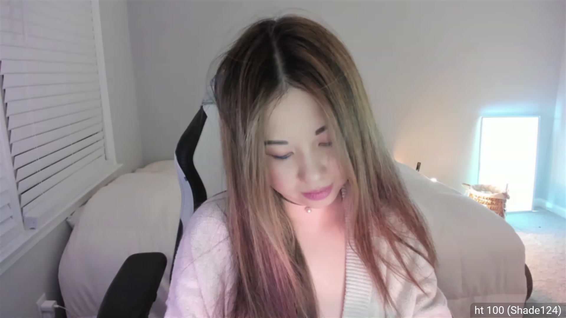 Gallery image thumbnail from daisyy_'s myfreecams stream on, 08/08/2023, 05:46 image 1 of 20