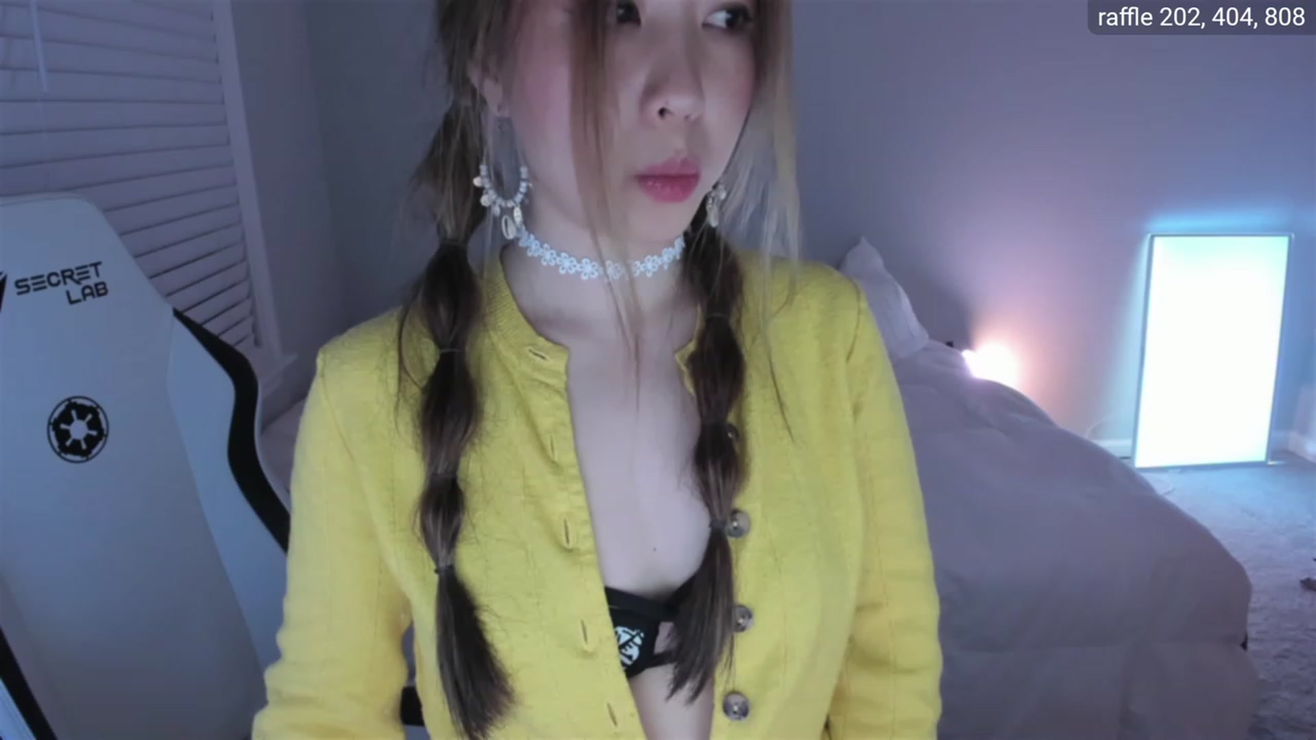 Gallery image thumbnail from daisyy_'s myfreecams stream on, 08/15/2023, 03:38 image 4 of 20