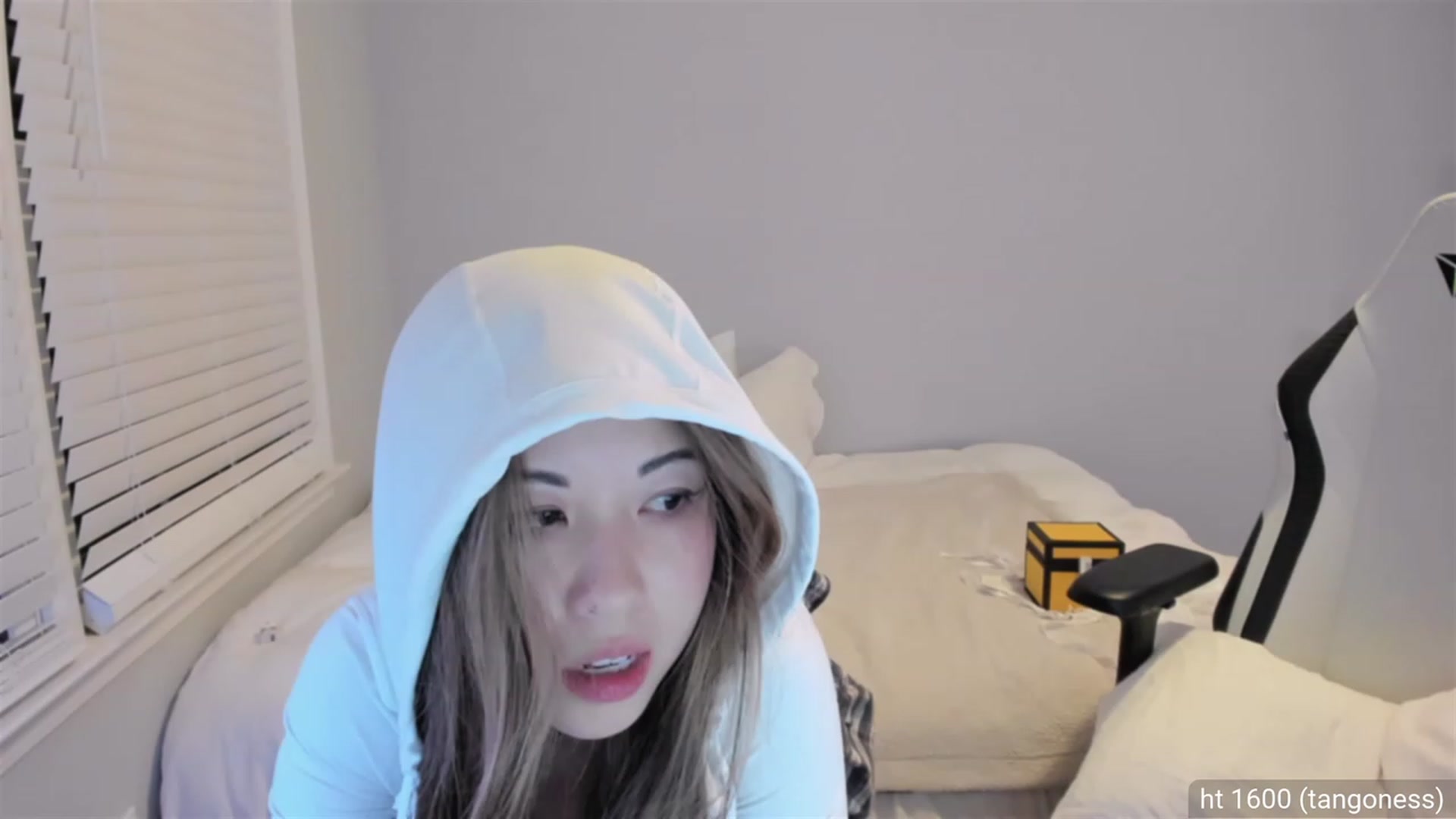 Gallery image thumbnail from daisyy_'s myfreecams stream on, 08/18/2023, 05:35 image 19 of 20