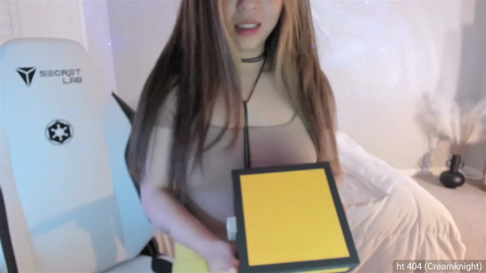 Gallery image thumbnail from daisyy_'s myfreecams stream on, 08/19/2023, 01:36 image 18 of 20