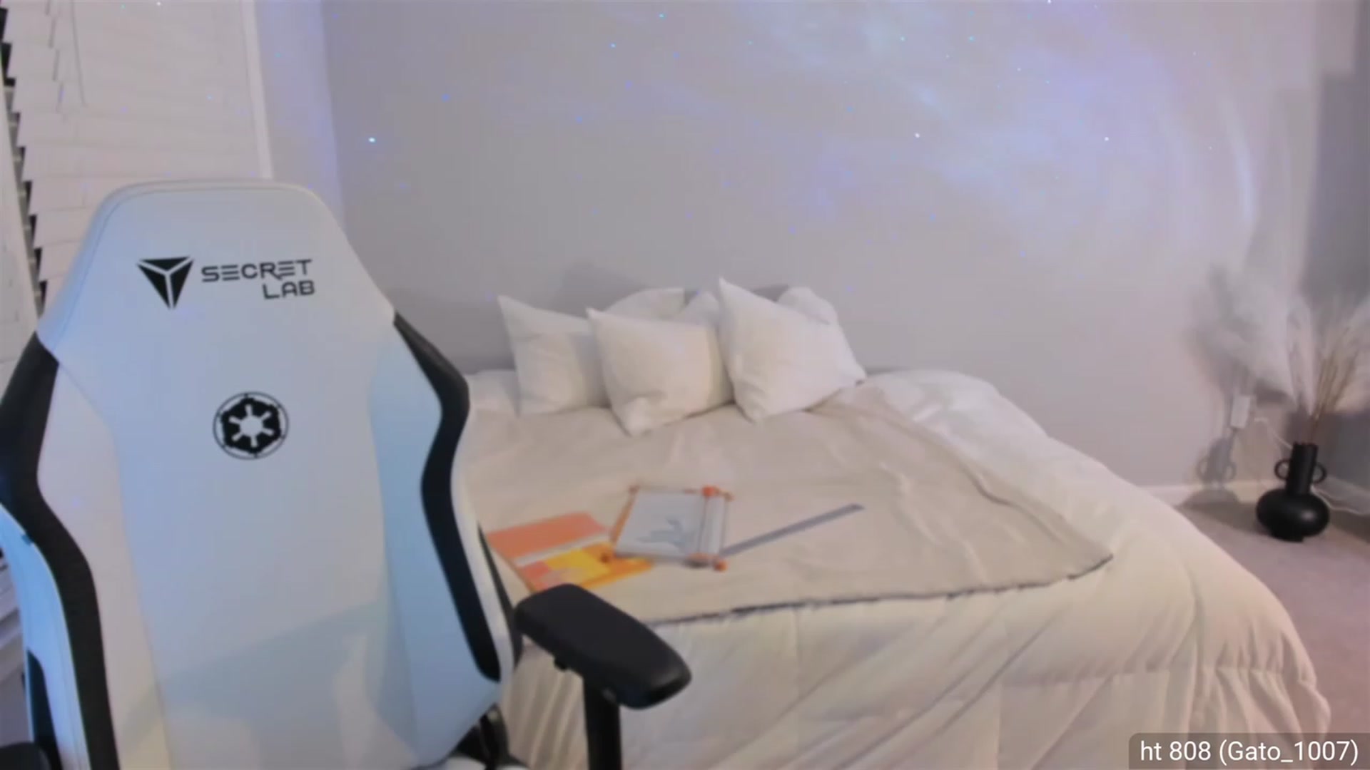 Gallery image thumbnail from daisyy_'s myfreecams stream on, 08/19/2023, 03:14 image 18 of 20