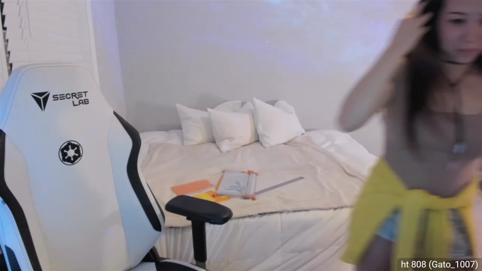 Gallery image thumbnail from daisyy_'s myfreecams stream on, 08/19/2023, 03:14 image 16 of 20