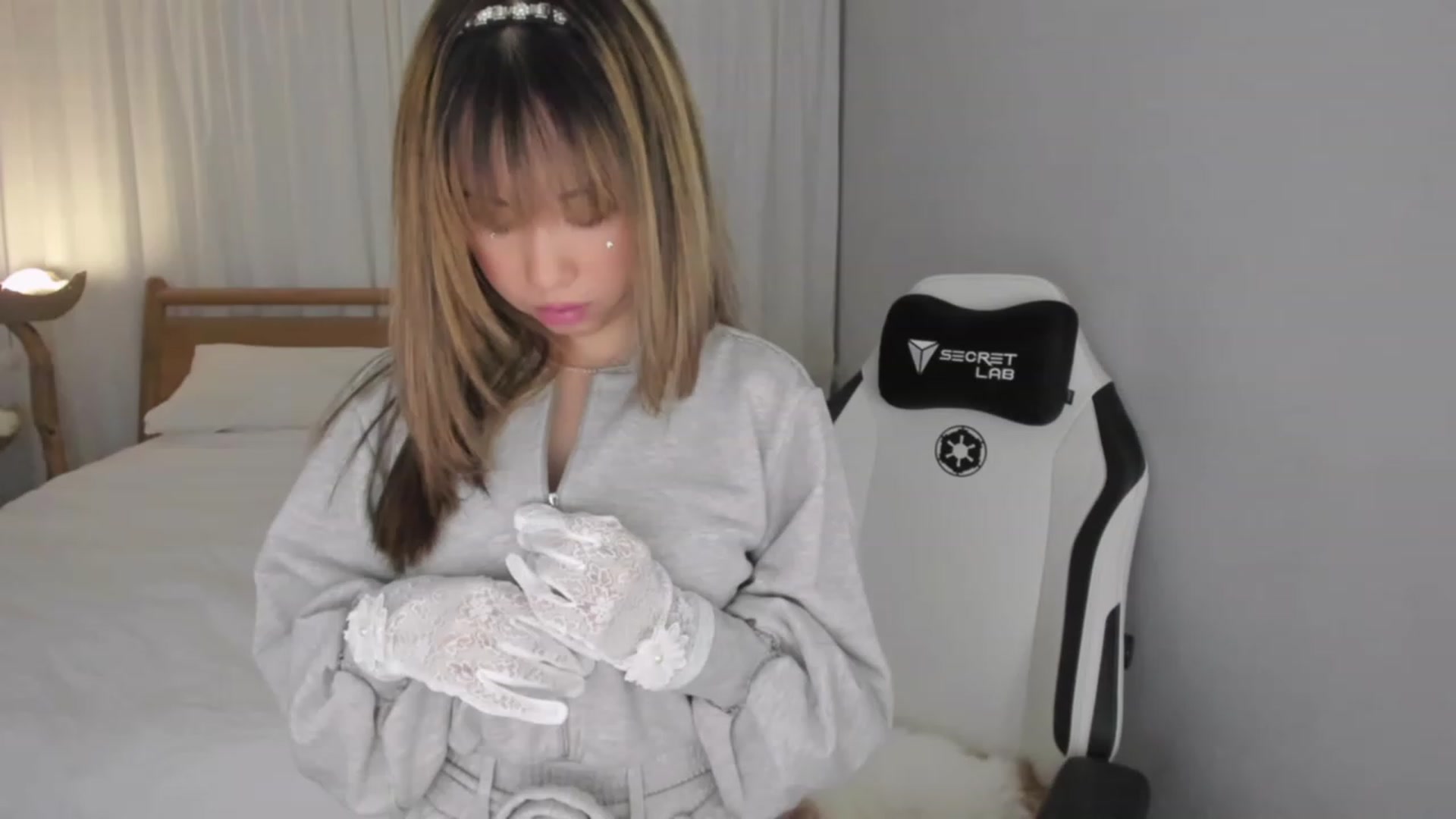 Gallery image thumbnail from daisyy_'s myfreecams stream on, 12/16/2023, 05:32 image 11 of 20