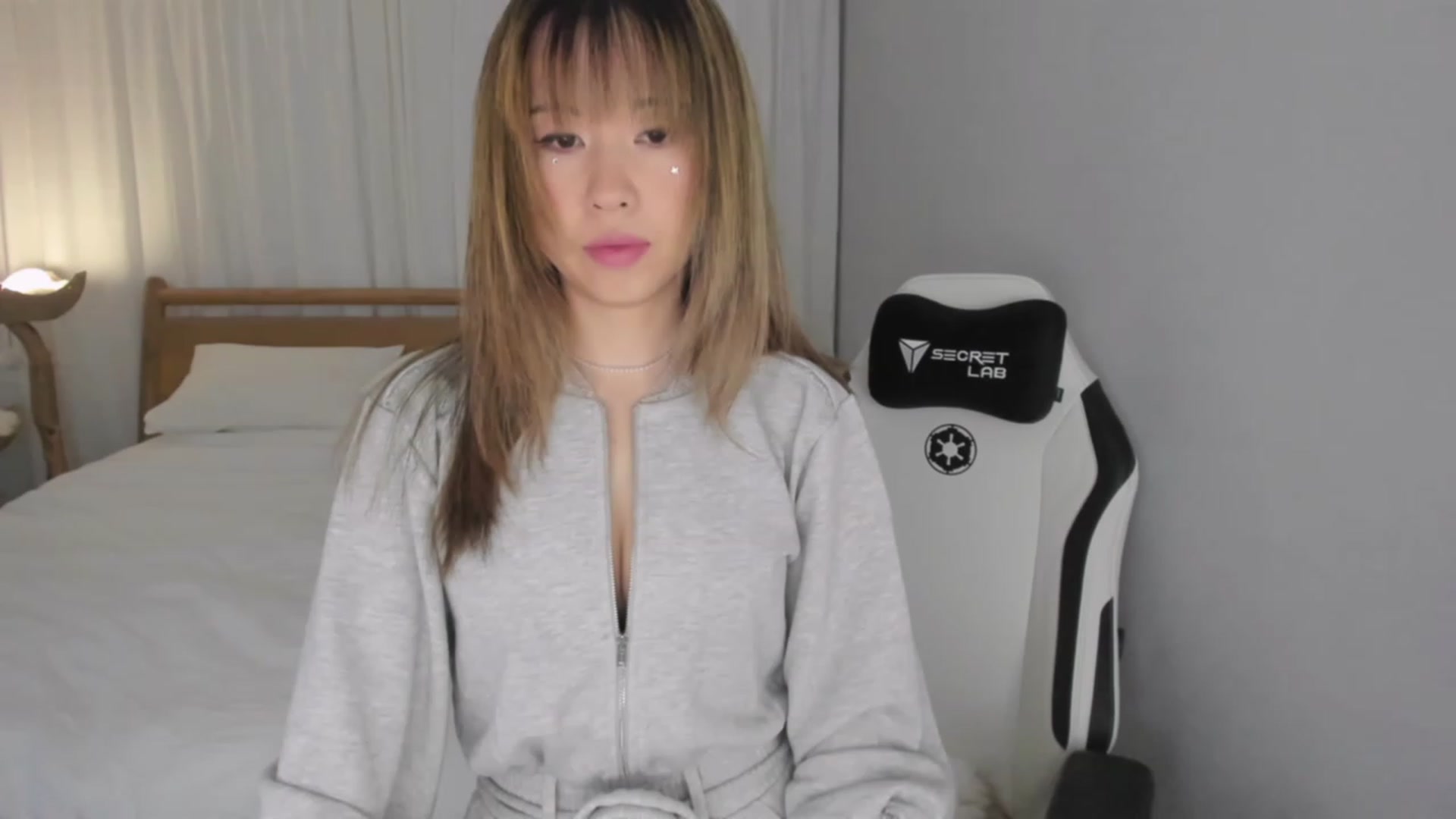 Gallery image thumbnail from daisyy_'s myfreecams stream on, 12/16/2023, 05:32 image 1 of 20