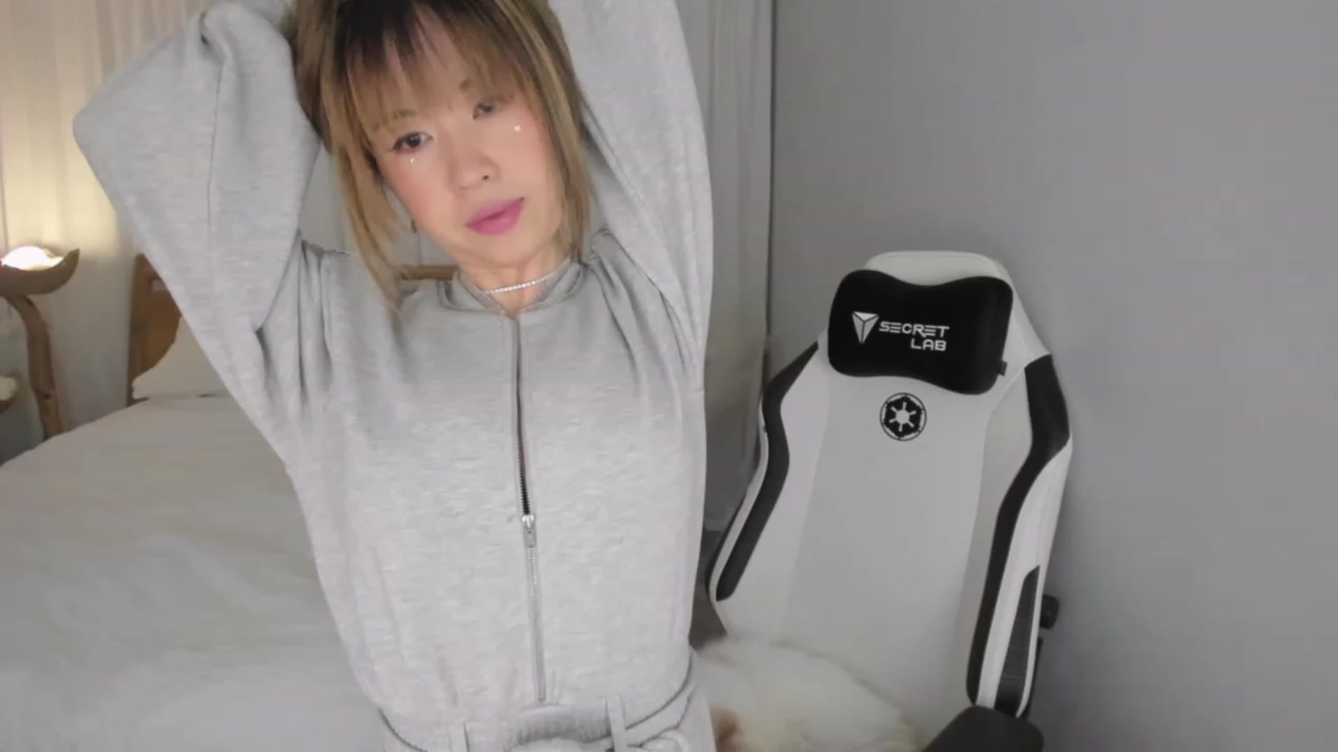 Gallery image thumbnail from daisyy_'s myfreecams stream on, 12/16/2023, 05:32 image 4 of 20