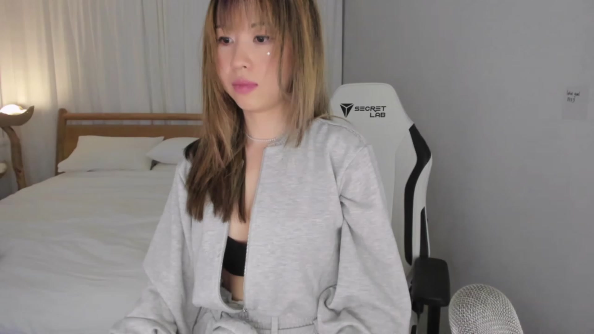 Gallery image thumbnail from daisyy_'s myfreecams stream on, 12/16/2023, 07:51 image 4 of 20