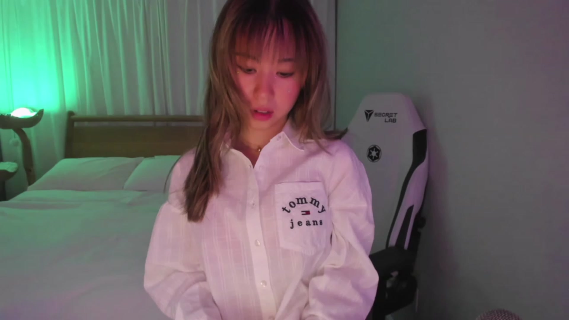 Gallery image thumbnail from daisyy_'s myfreecams stream on, 12/17/2023, 05:11 image 12 of 20