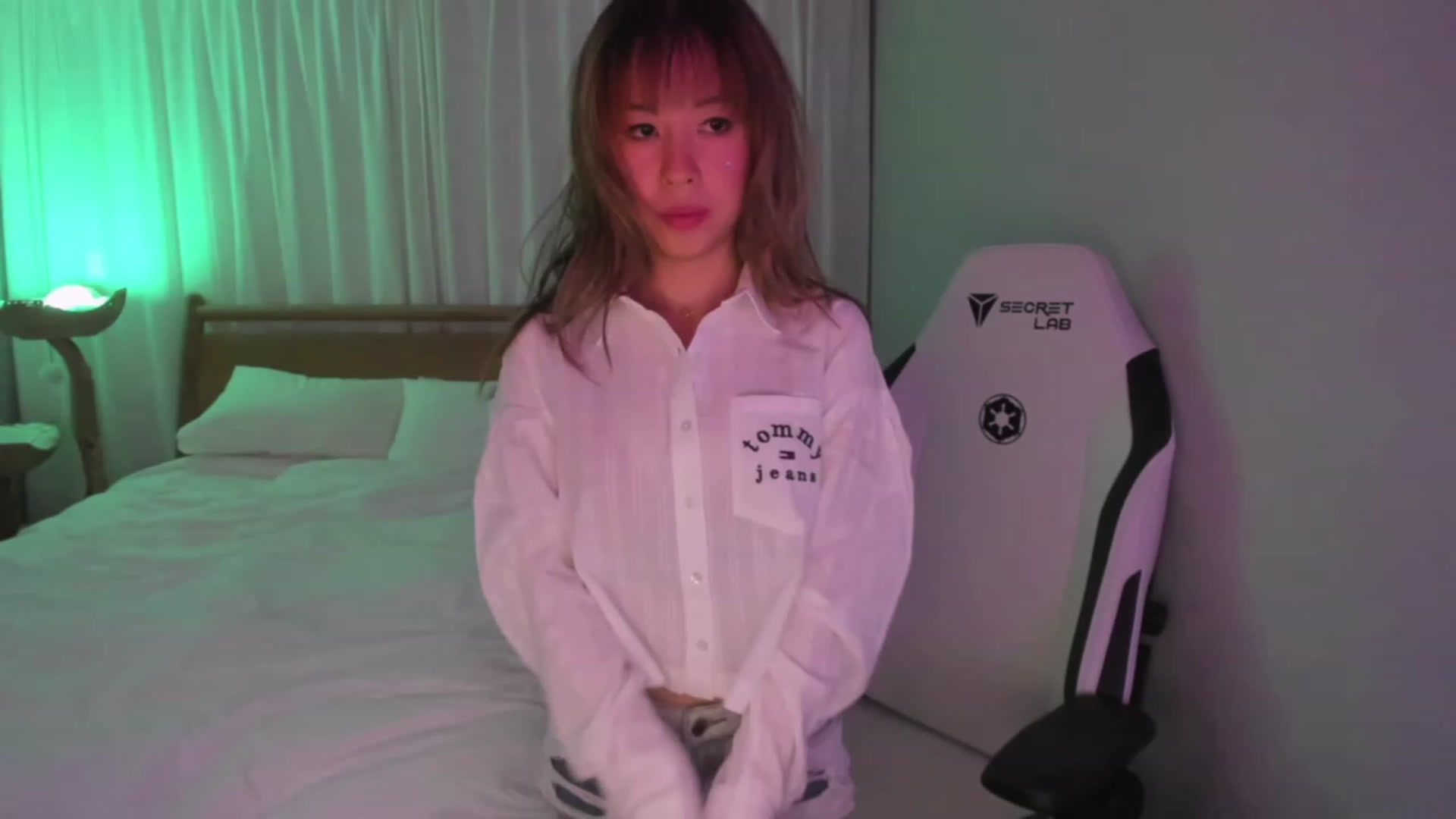 Gallery image thumbnail from daisyy_'s myfreecams stream on, 12/17/2023, 05:11 image 2 of 20