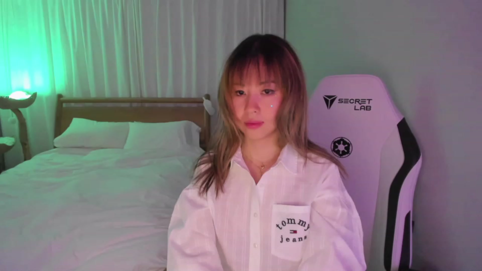 Gallery image thumbnail from daisyy_'s myfreecams stream on, 12/17/2023, 05:11 image 7 of 20