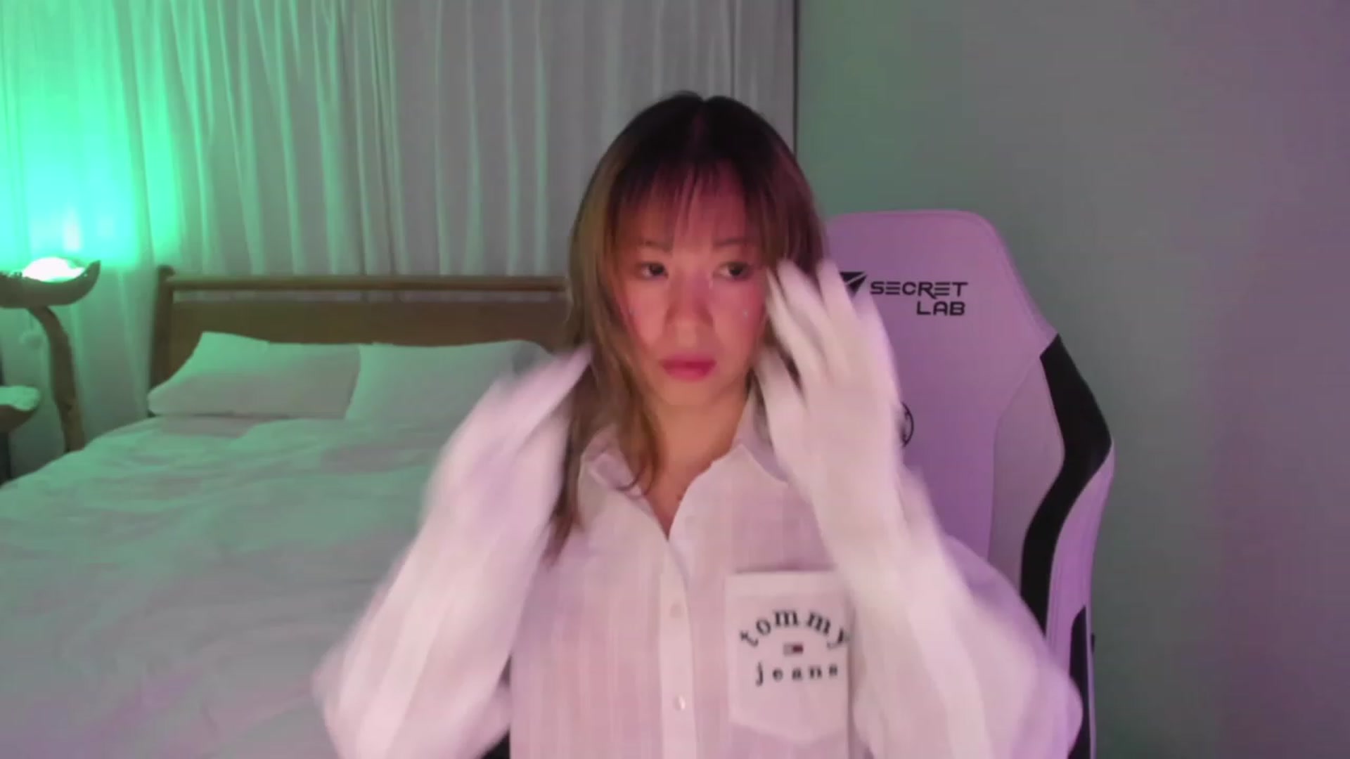 Gallery image thumbnail from daisyy_'s myfreecams stream on, 12/17/2023, 05:11 image 4 of 20