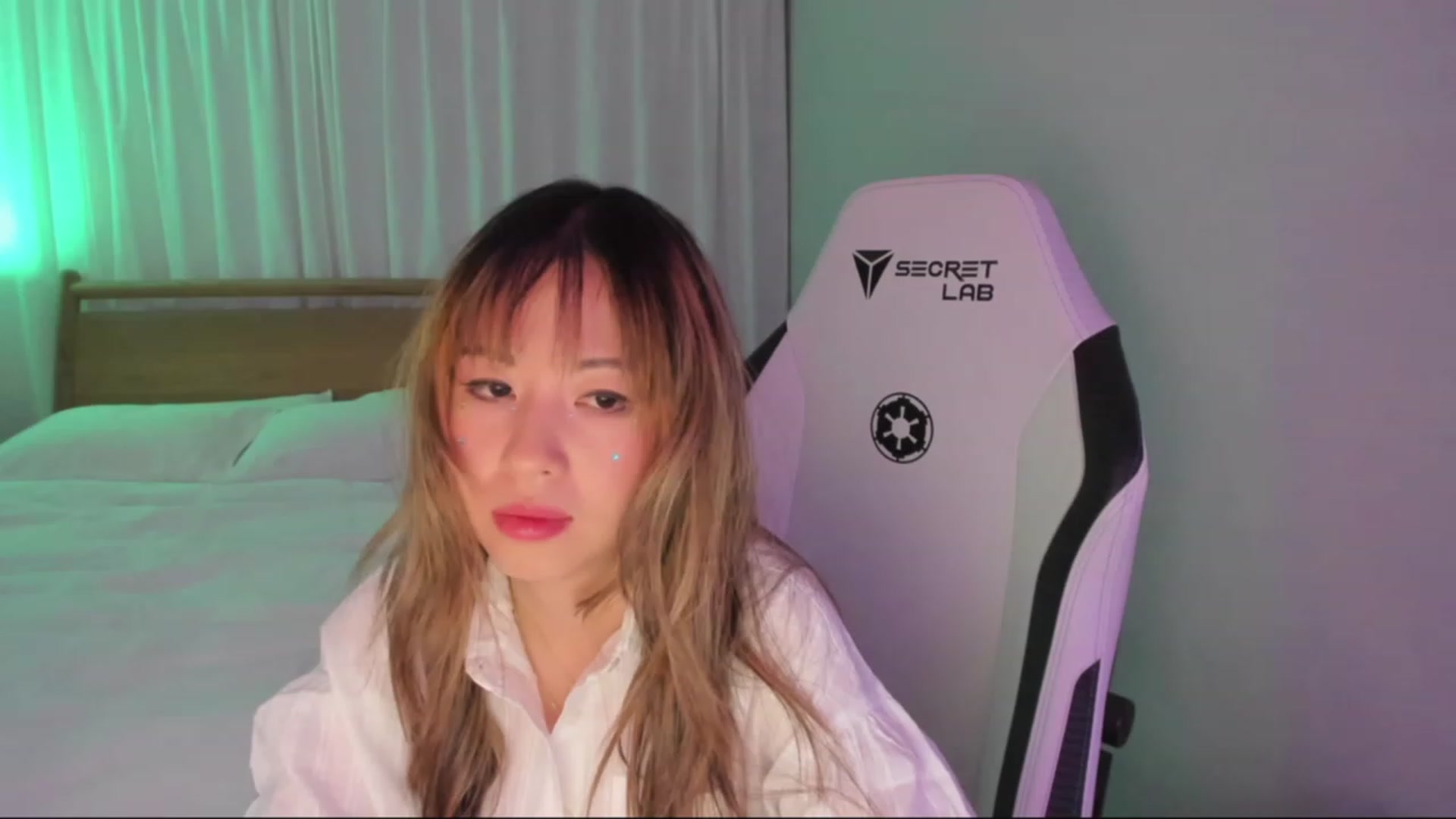 Gallery image thumbnail from daisyy_'s myfreecams stream on, 12/17/2023, 07:02 image 17 of 20