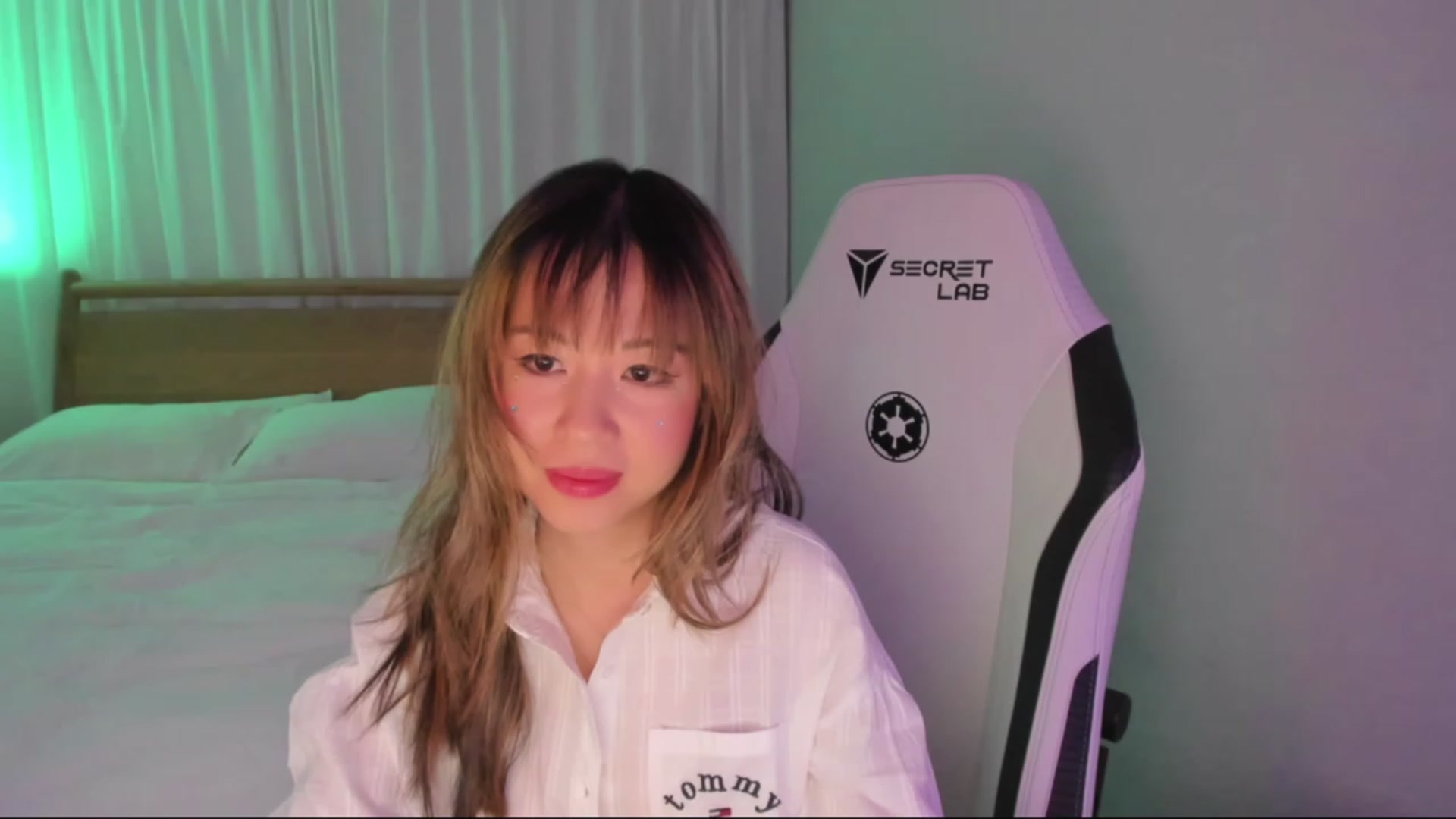 Gallery image thumbnail from daisyy_'s myfreecams stream on, 12/17/2023, 07:02 image 11 of 20