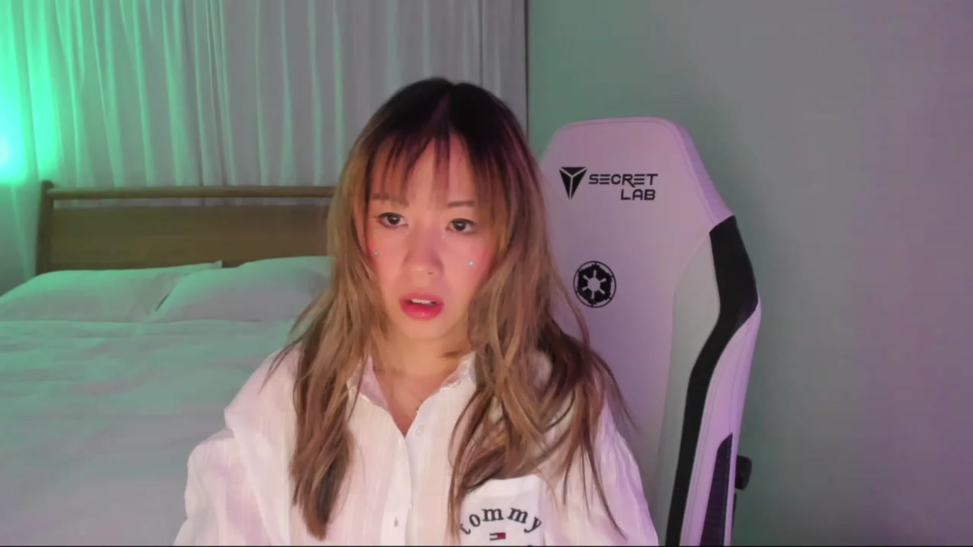 Gallery image thumbnail from daisyy_'s myfreecams stream on, 12/17/2023, 07:02 image 19 of 20