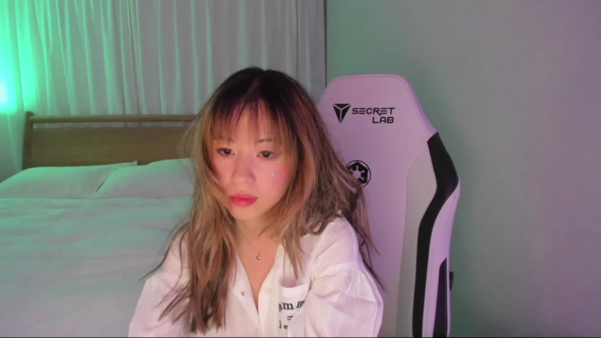 Gallery image thumbnail from daisyy_'s myfreecams stream on, 12/17/2023, 07:47 image 1 of 20