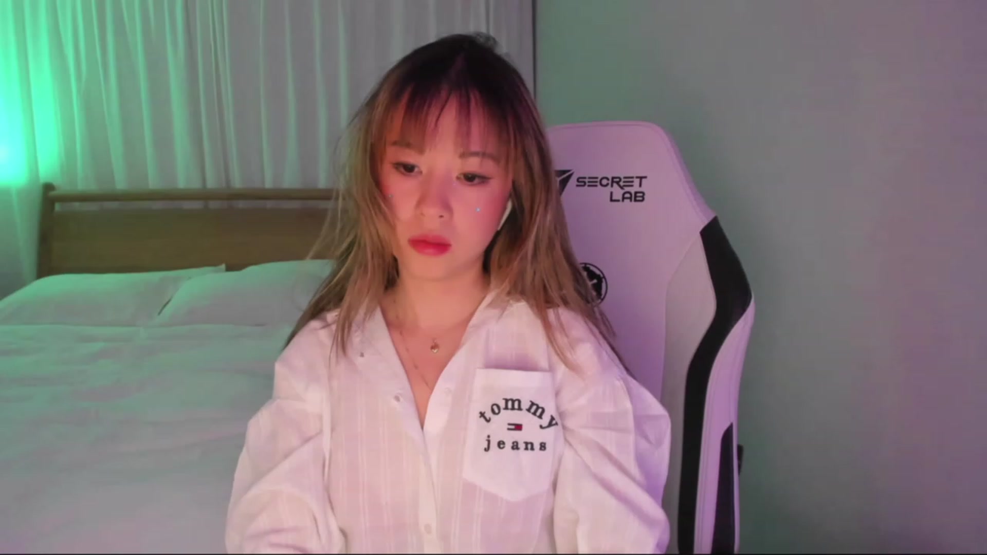 Gallery image thumbnail from daisyy_'s myfreecams stream on, 12/17/2023, 07:47 image 3 of 20