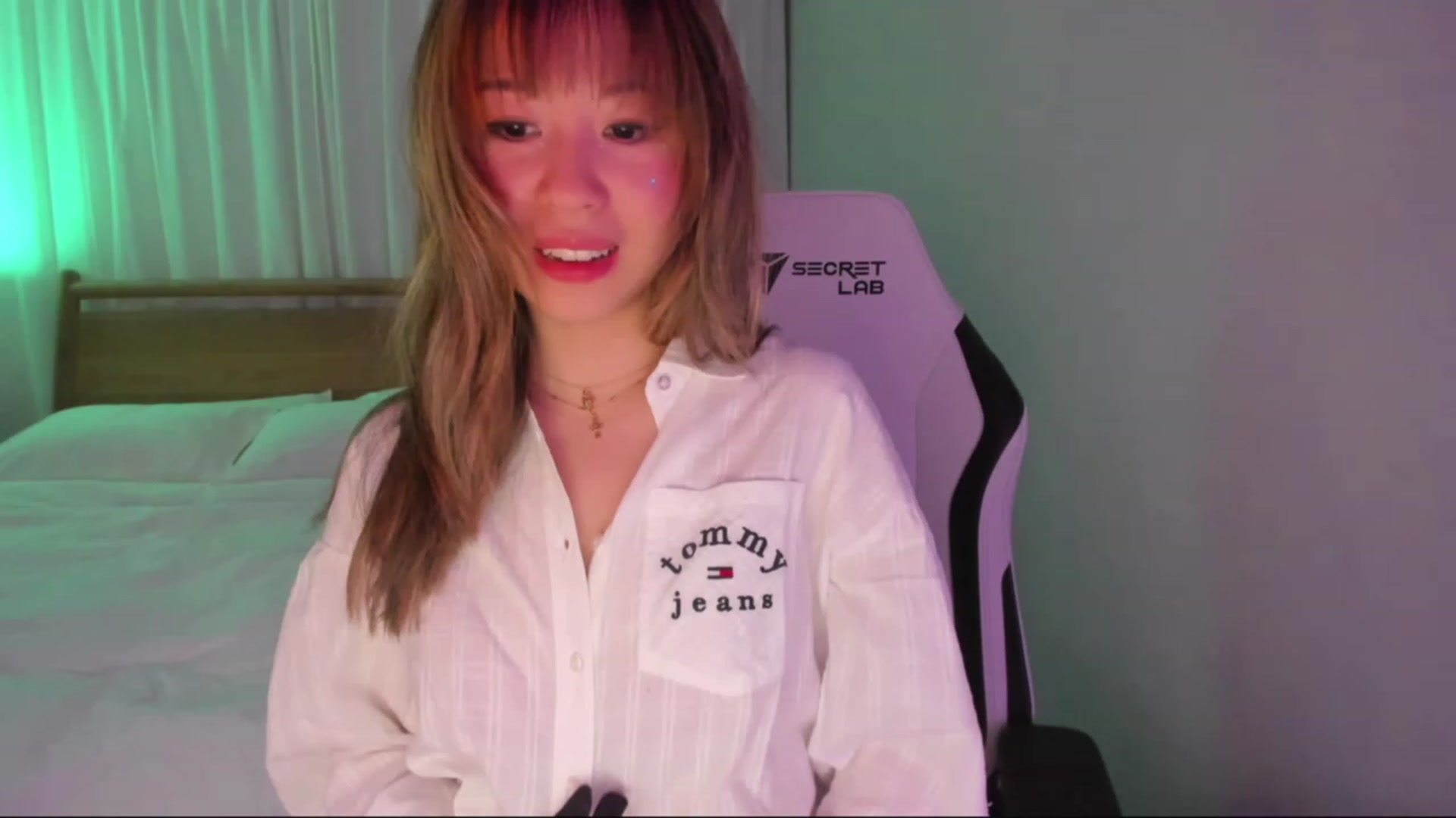 Gallery image thumbnail from daisyy_'s myfreecams stream on, 12/17/2023, 08:54 image 18 of 20