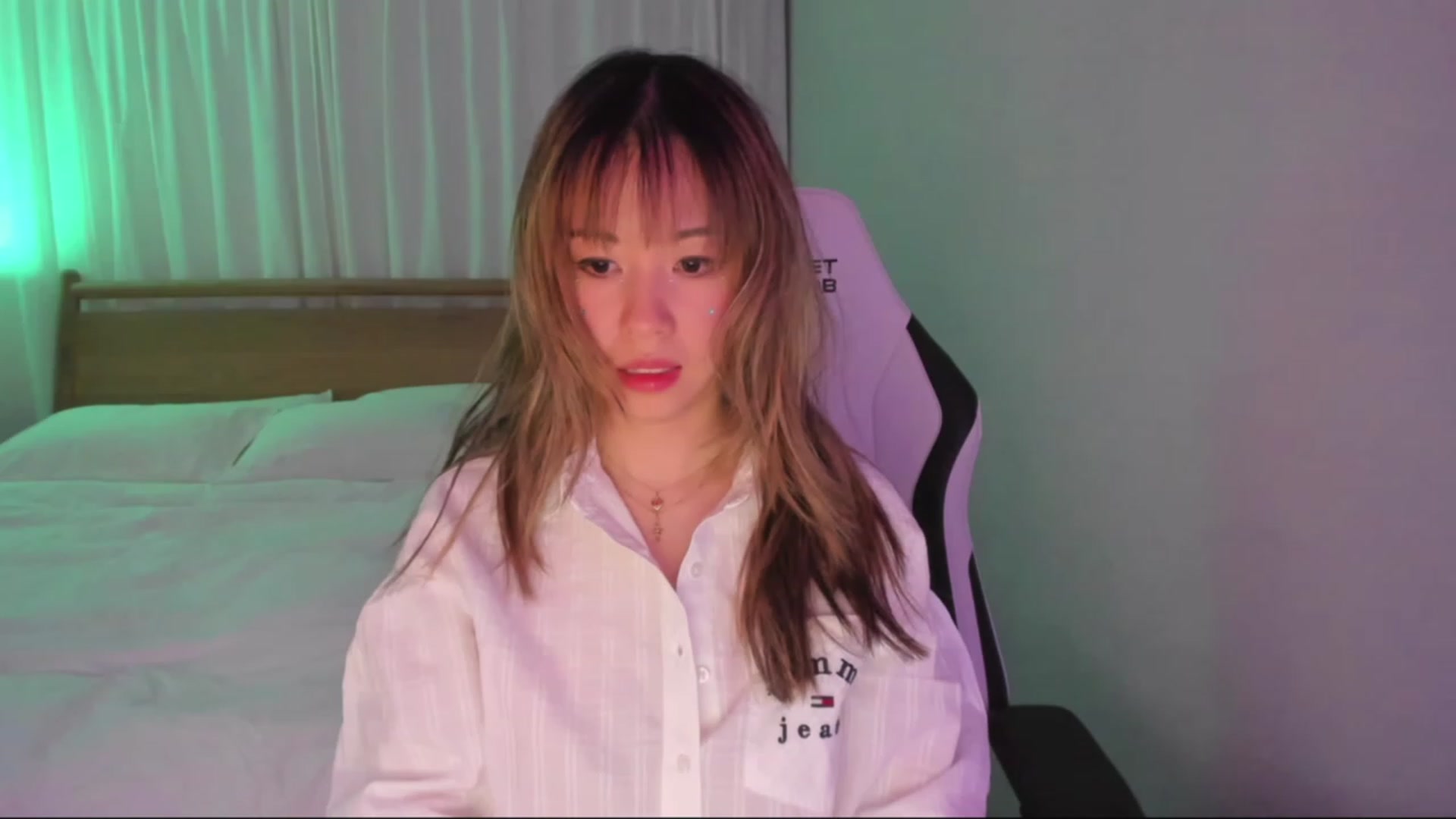 Gallery image thumbnail from daisyy_'s myfreecams stream on, 12/17/2023, 08:54 image 9 of 20