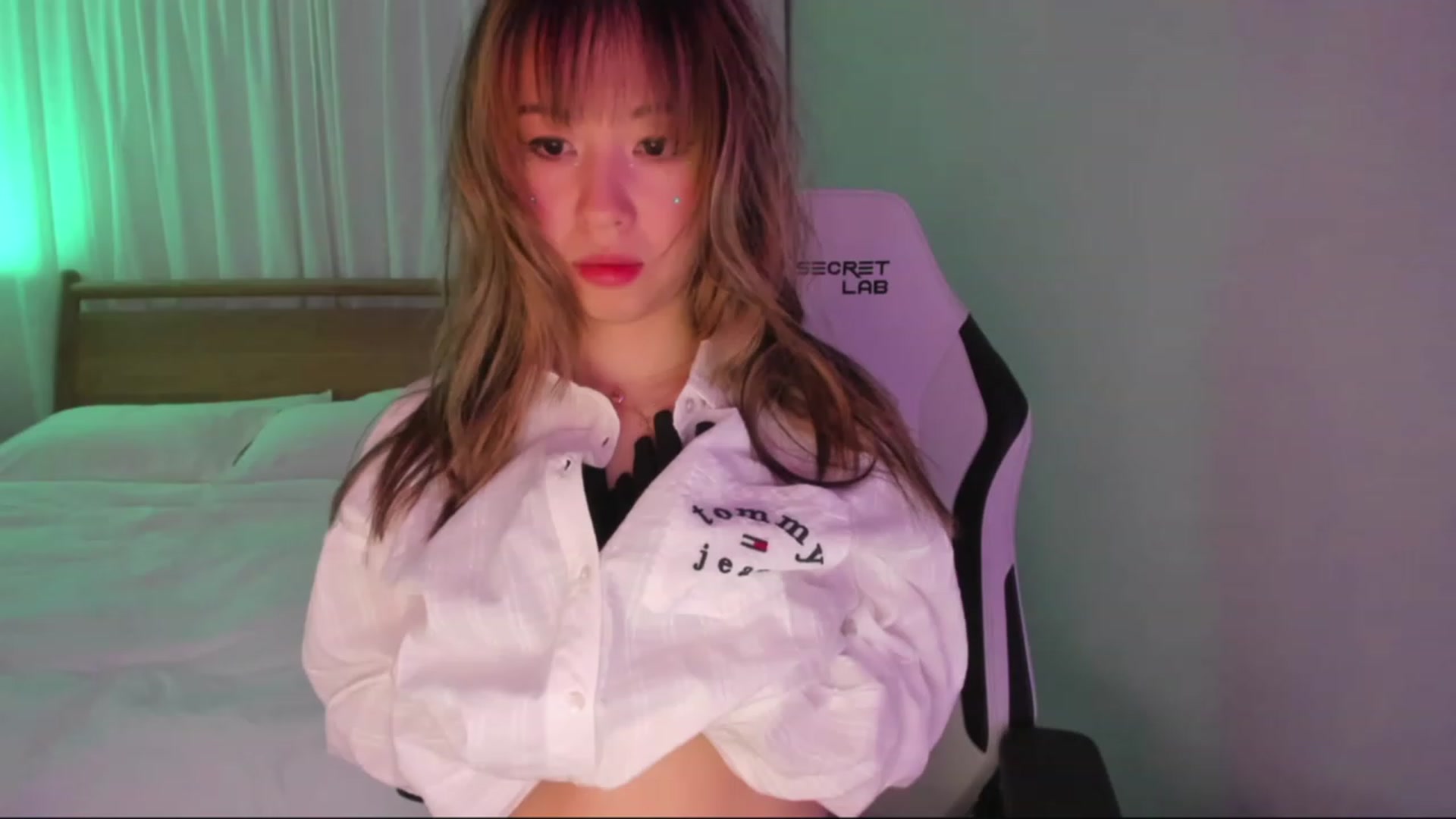 Gallery image thumbnail from daisyy_'s myfreecams stream on, 12/17/2023, 08:54 image 14 of 20