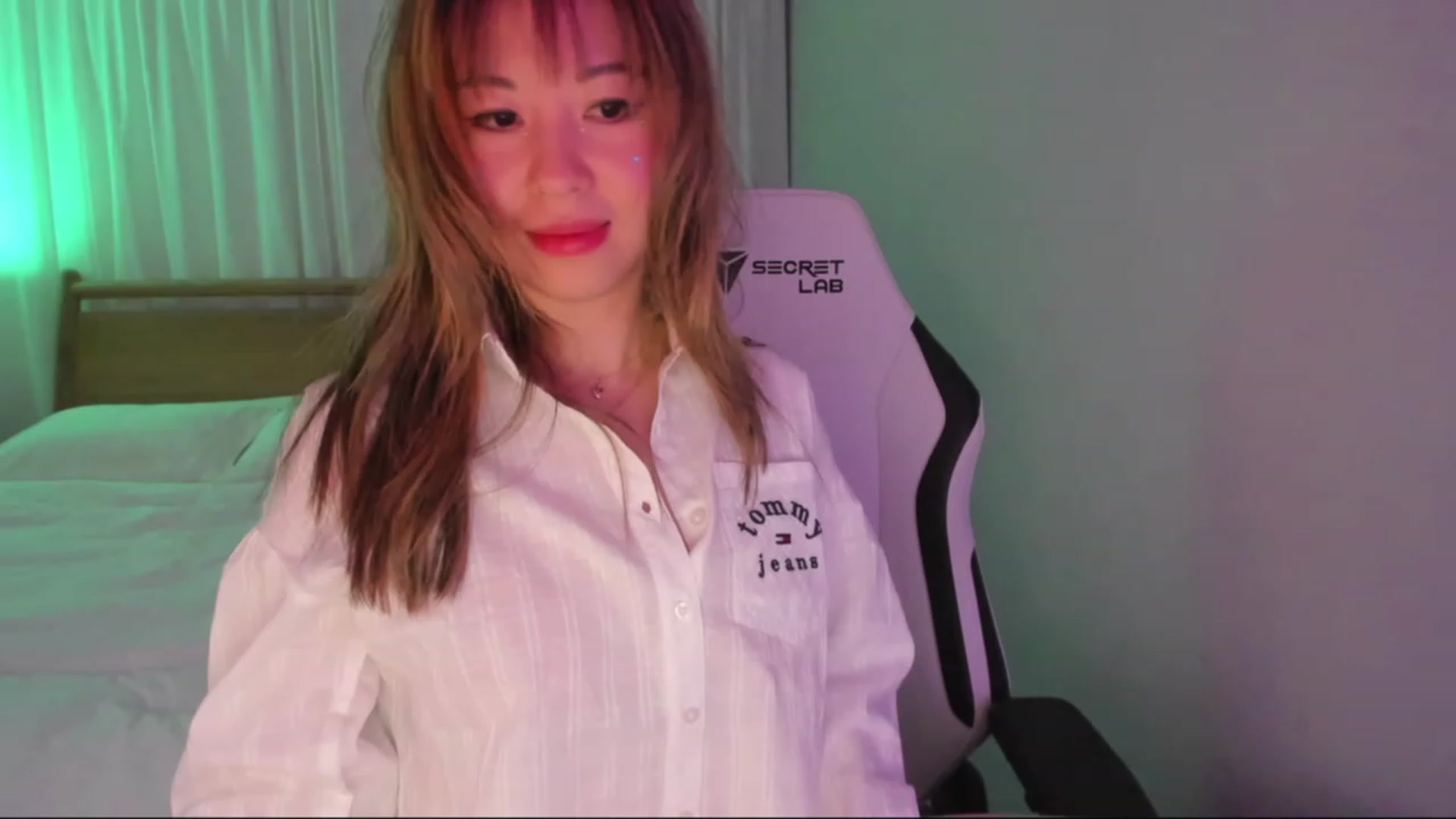 Gallery image thumbnail from daisyy_'s myfreecams stream on, 12/17/2023, 08:54 image 2 of 20