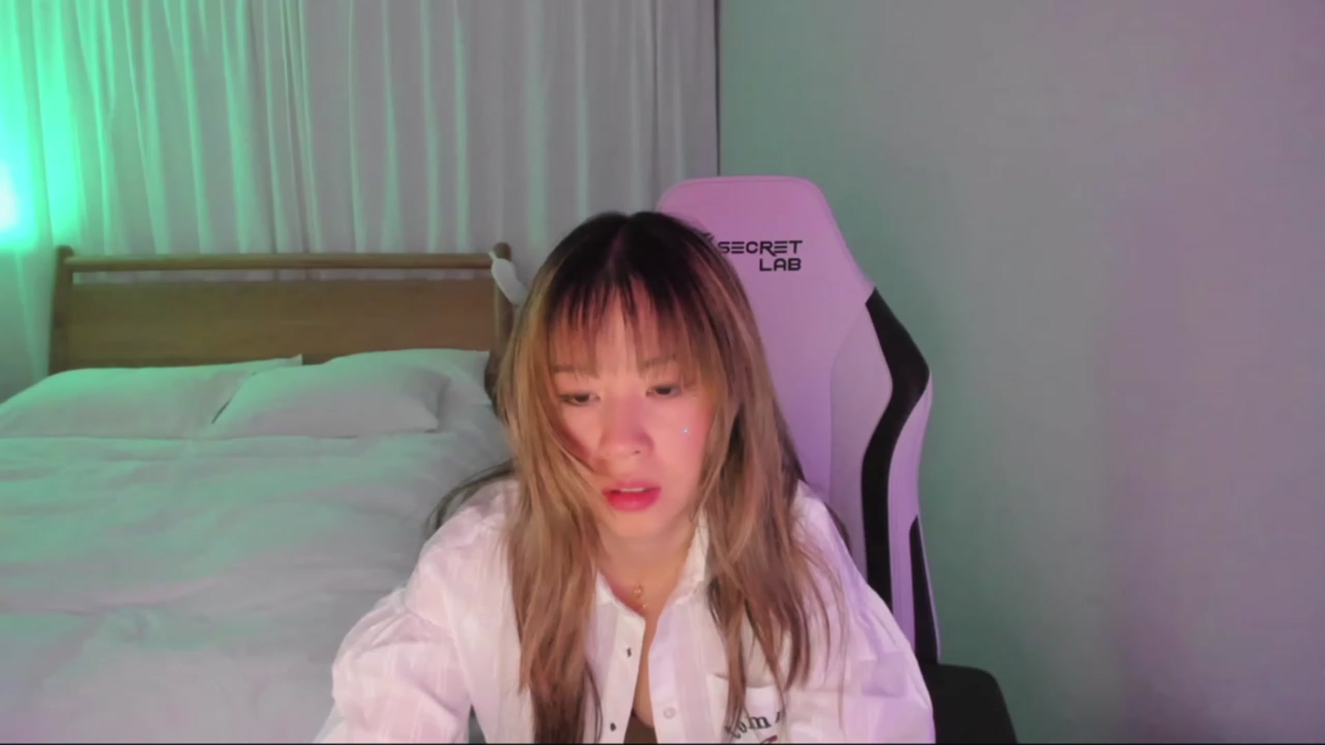 Gallery image thumbnail from daisyy_'s myfreecams stream on, 12/17/2023, 09:14 image 4 of 20