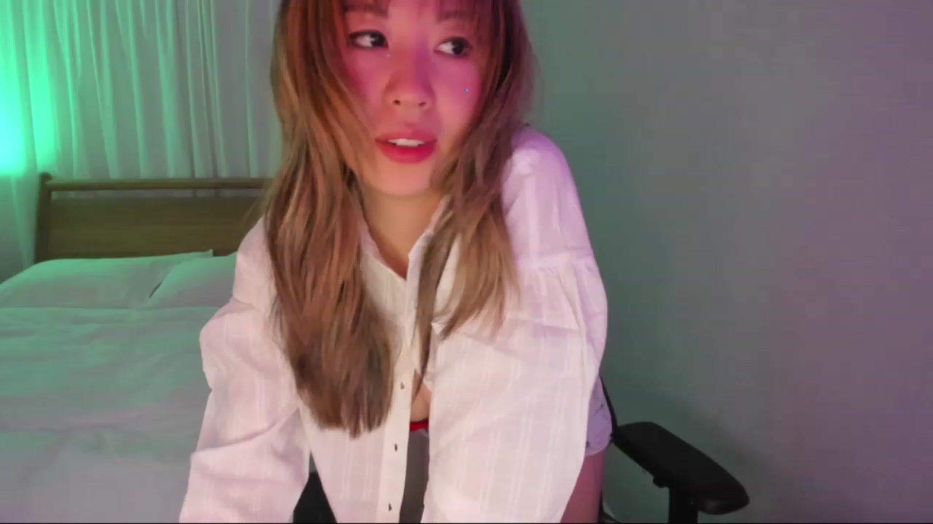 Gallery image thumbnail from daisyy_'s myfreecams stream on, 12/17/2023, 09:14 image 15 of 20
