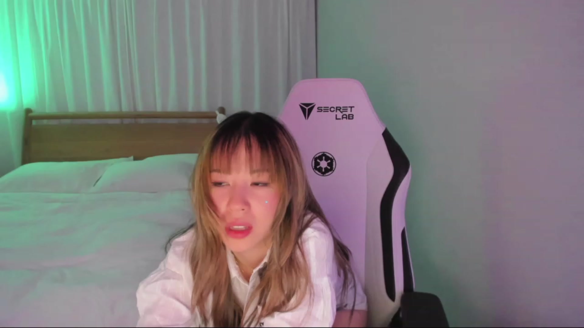 Gallery image thumbnail from daisyy_'s myfreecams stream on, 12/17/2023, 09:14 image 5 of 20